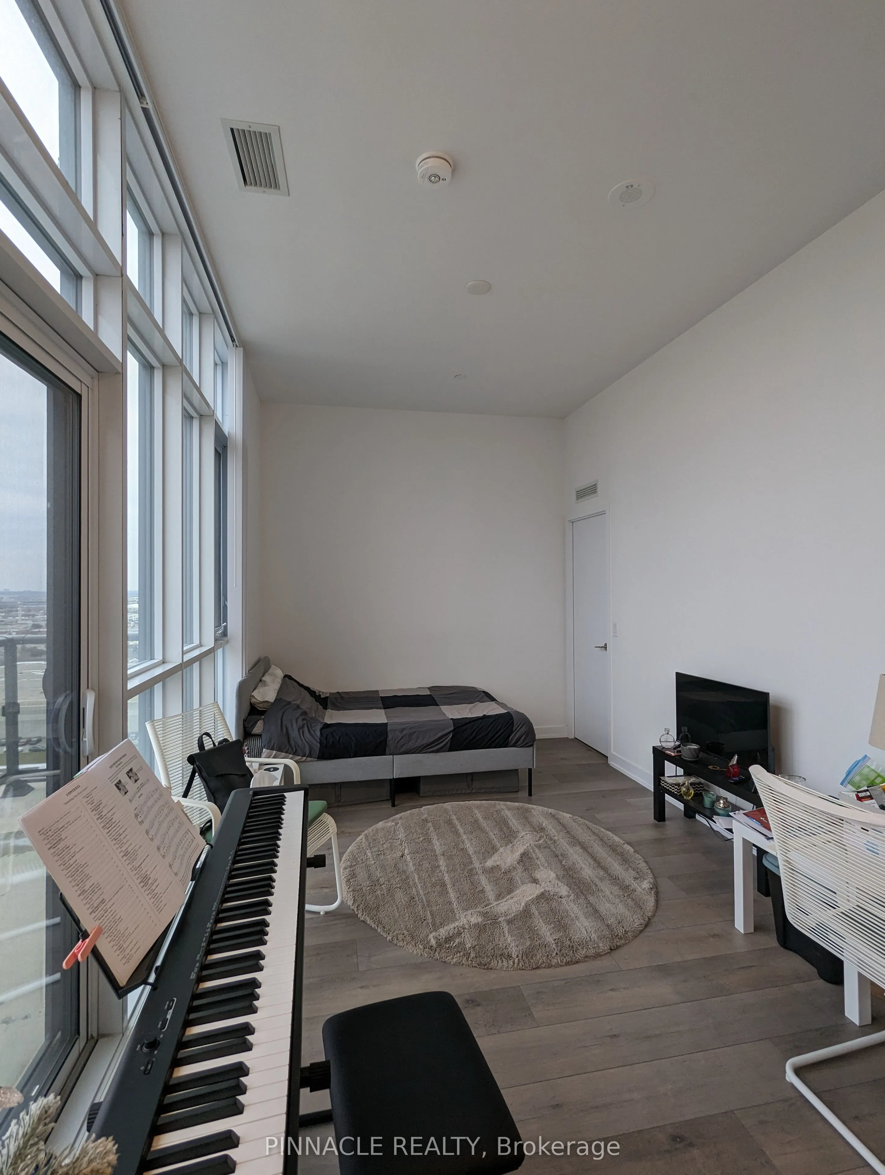 10 Honeycrisp Crescent, #1817
