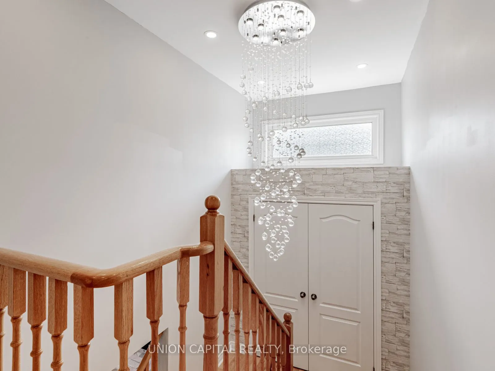 32 Desjardin Drive