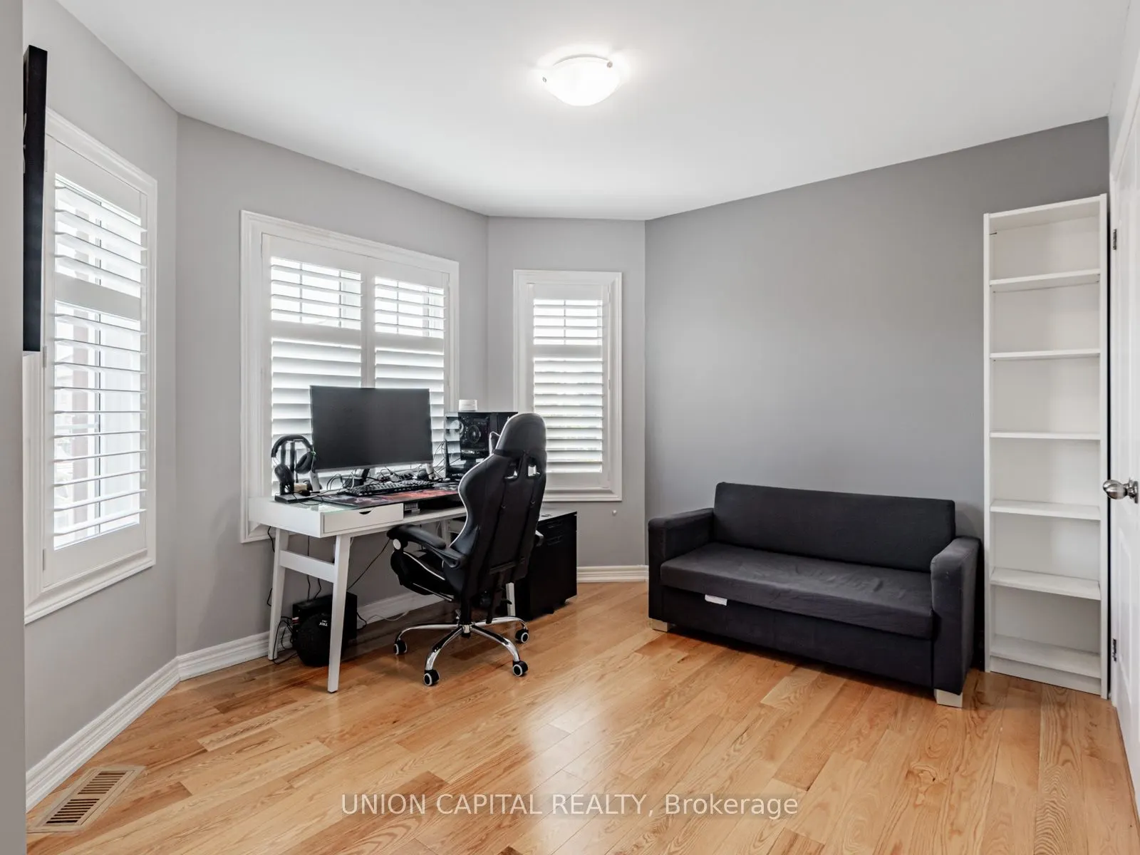 32 Desjardin Drive