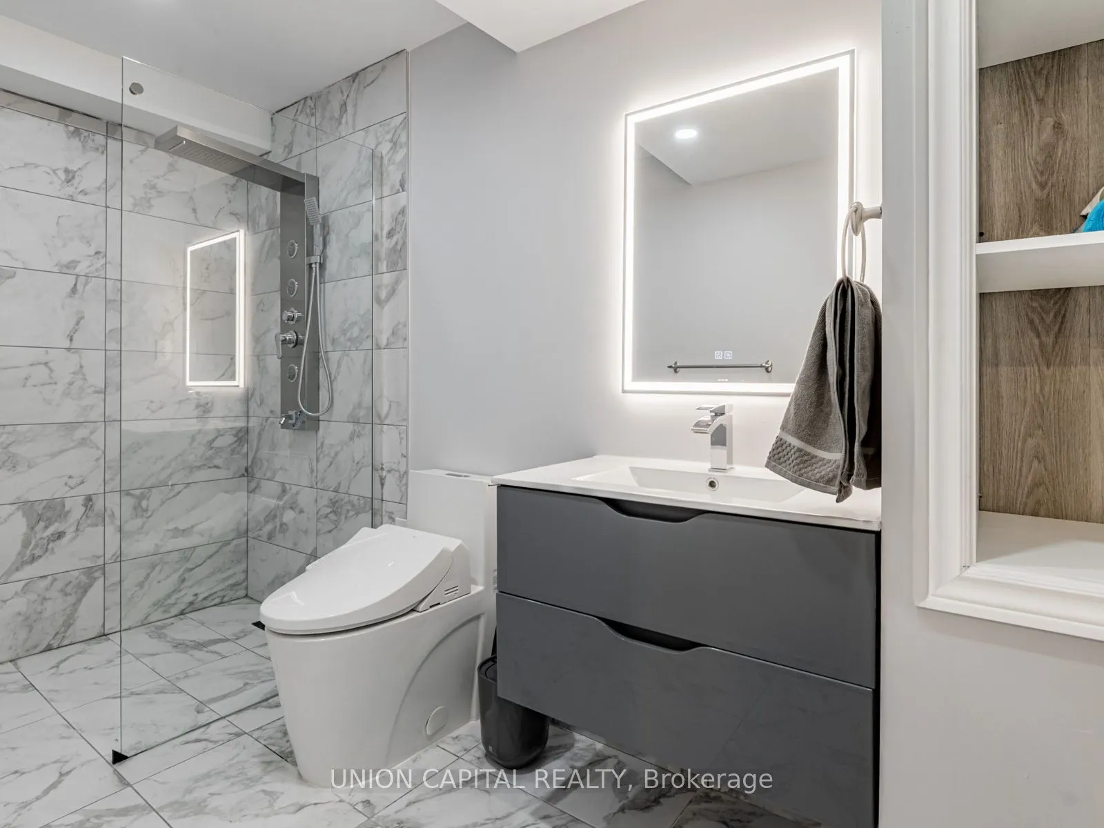 32 Desjardin Drive