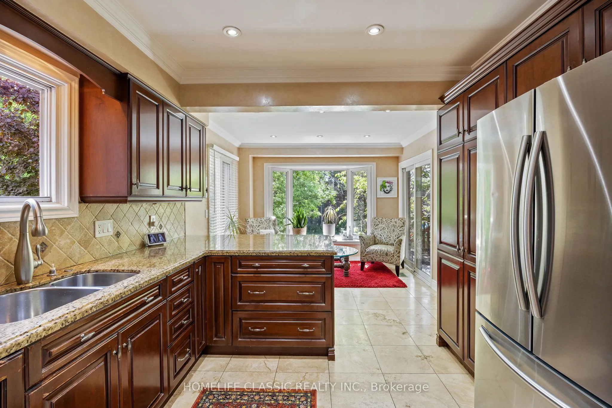 93 North Meadow Crescent