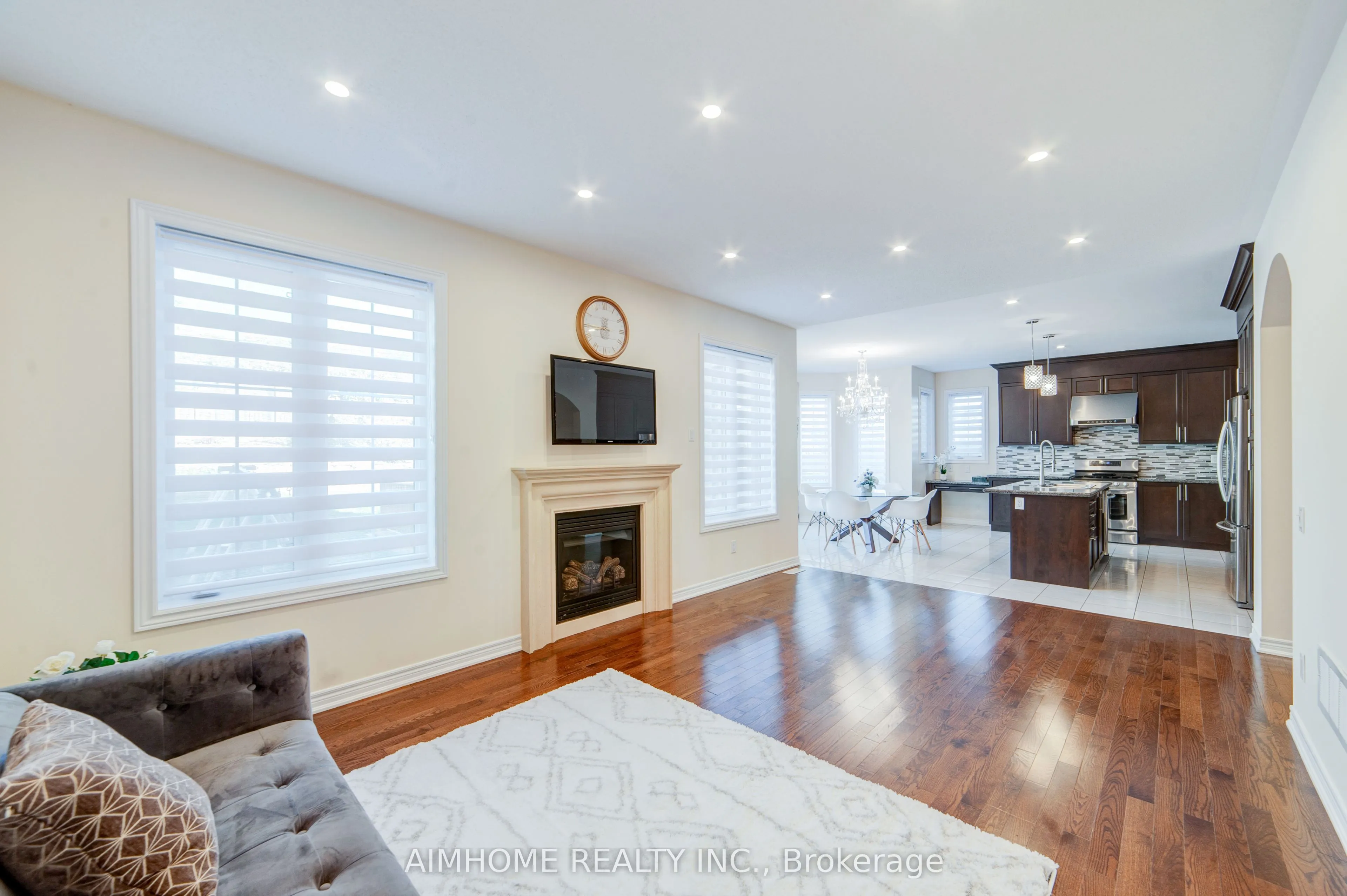 28 Countrywide Court