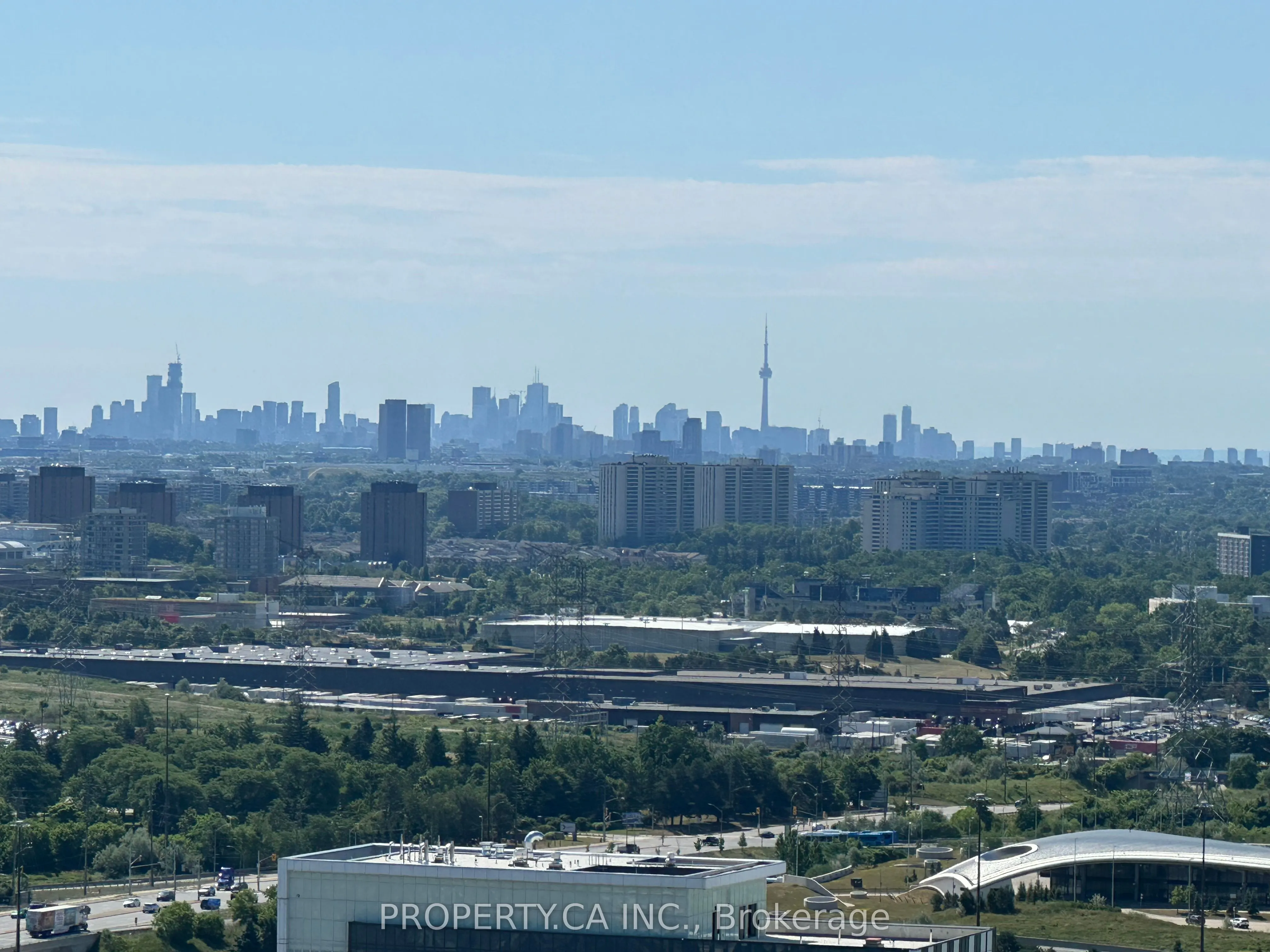 28 Interchange Way, #3306