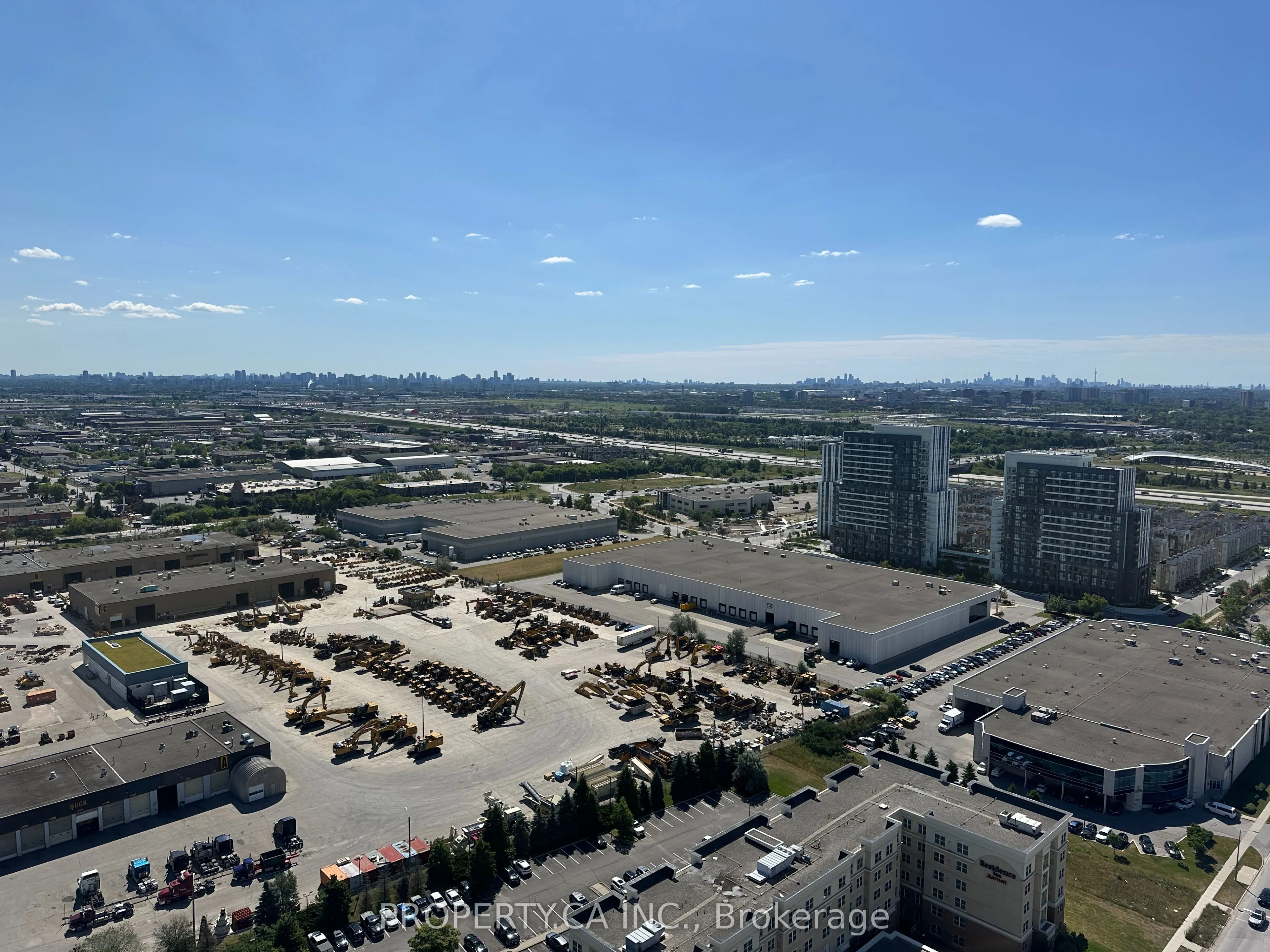 28 Interchange Way, #3306