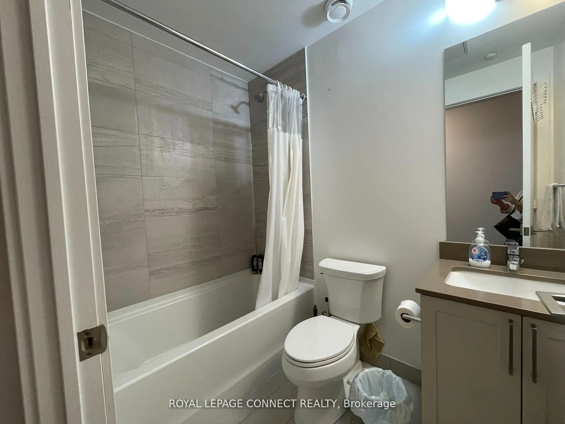 278 BUCHANAN Drive, #701E