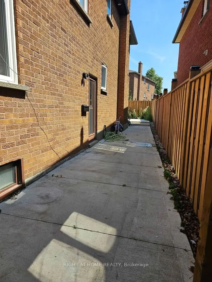 41 Presidential Street, #Basement