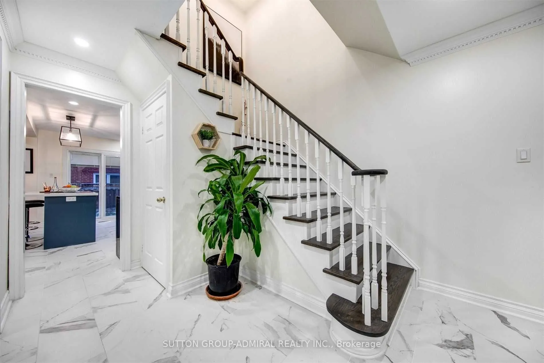 113 Jaimie Road, #Upper Level