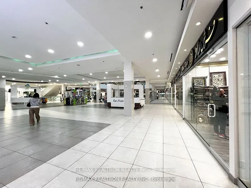 7181 Yonge Street, #42