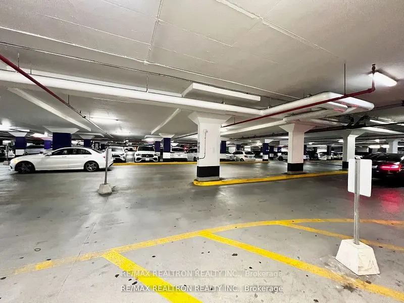 7181 Yonge Street, #42