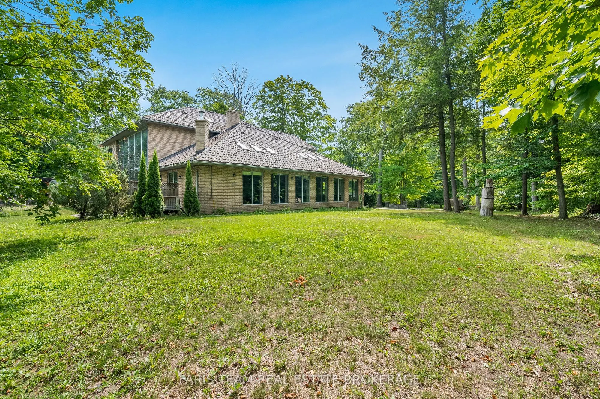 1826 Quantz Crescent