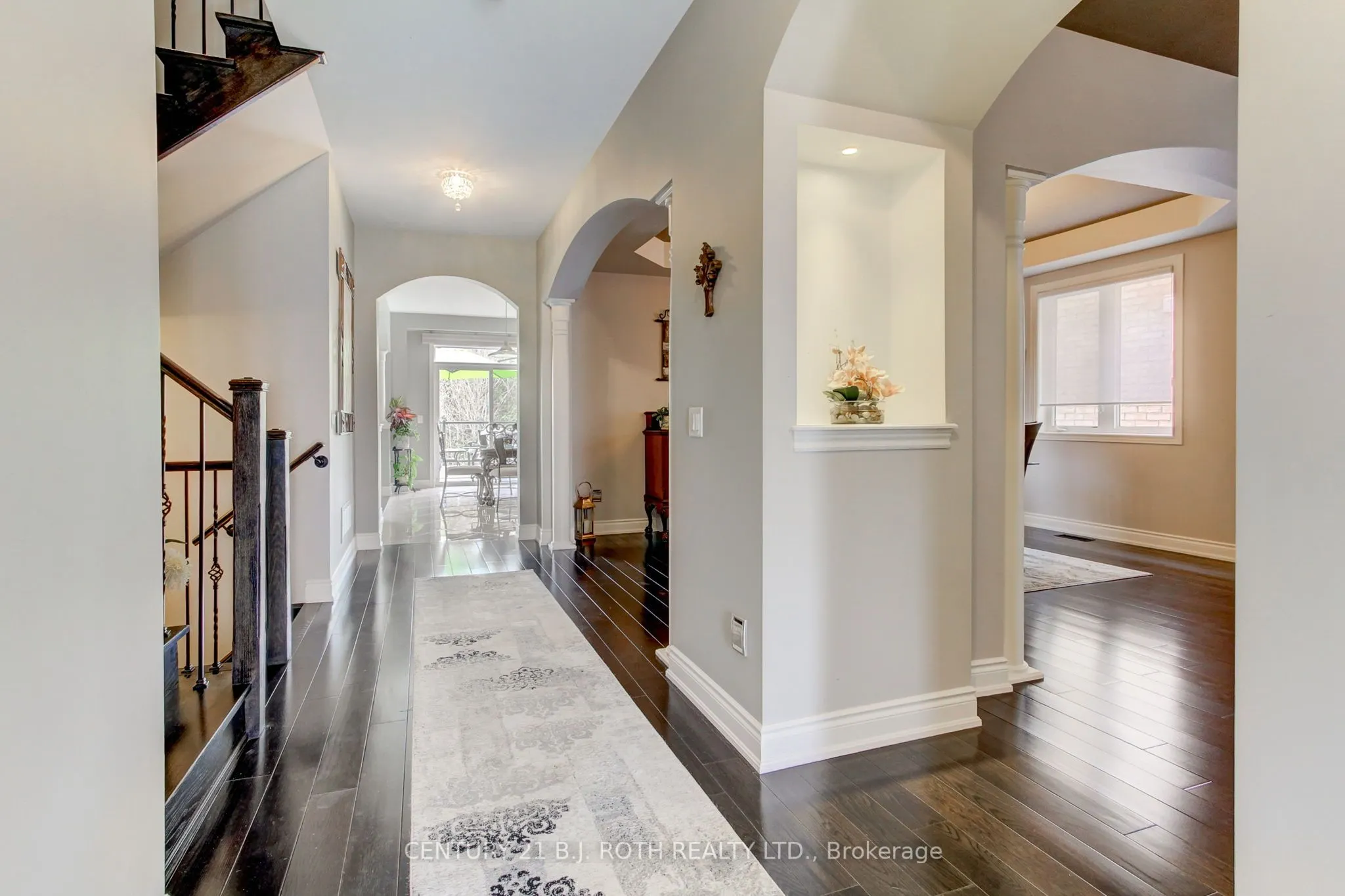 35 Manor Forest Road