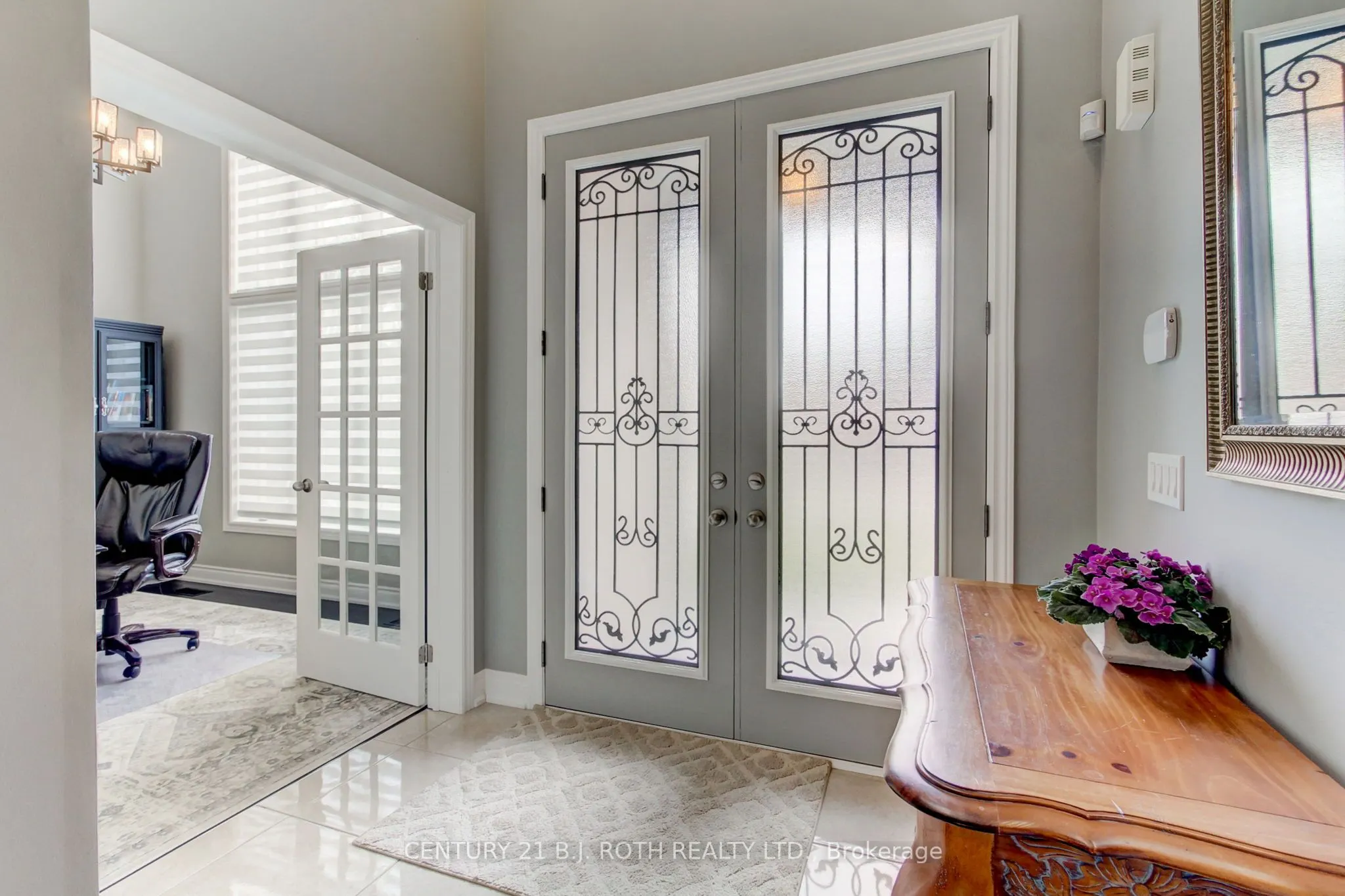 35 Manor Forest Road