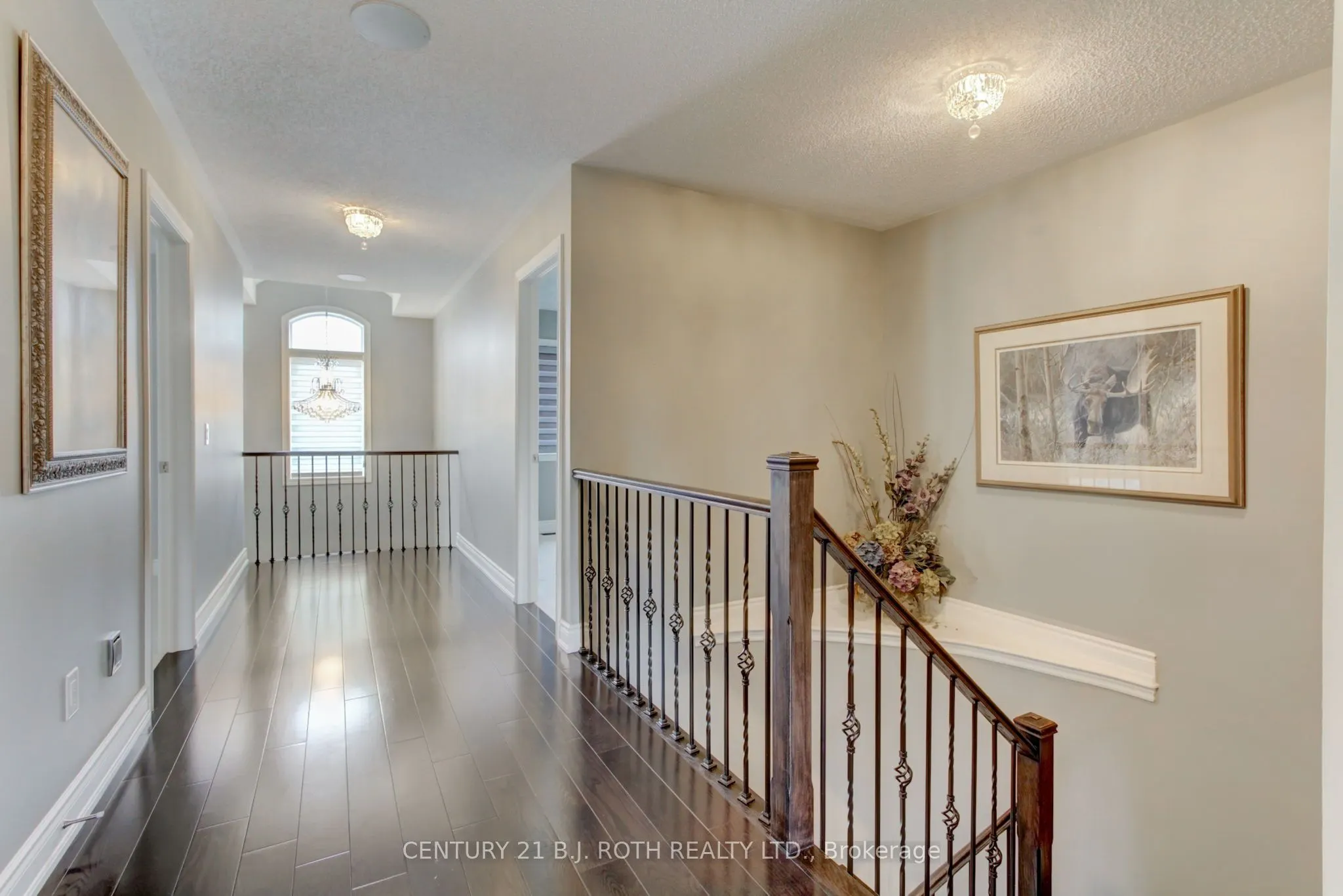 35 Manor Forest Road