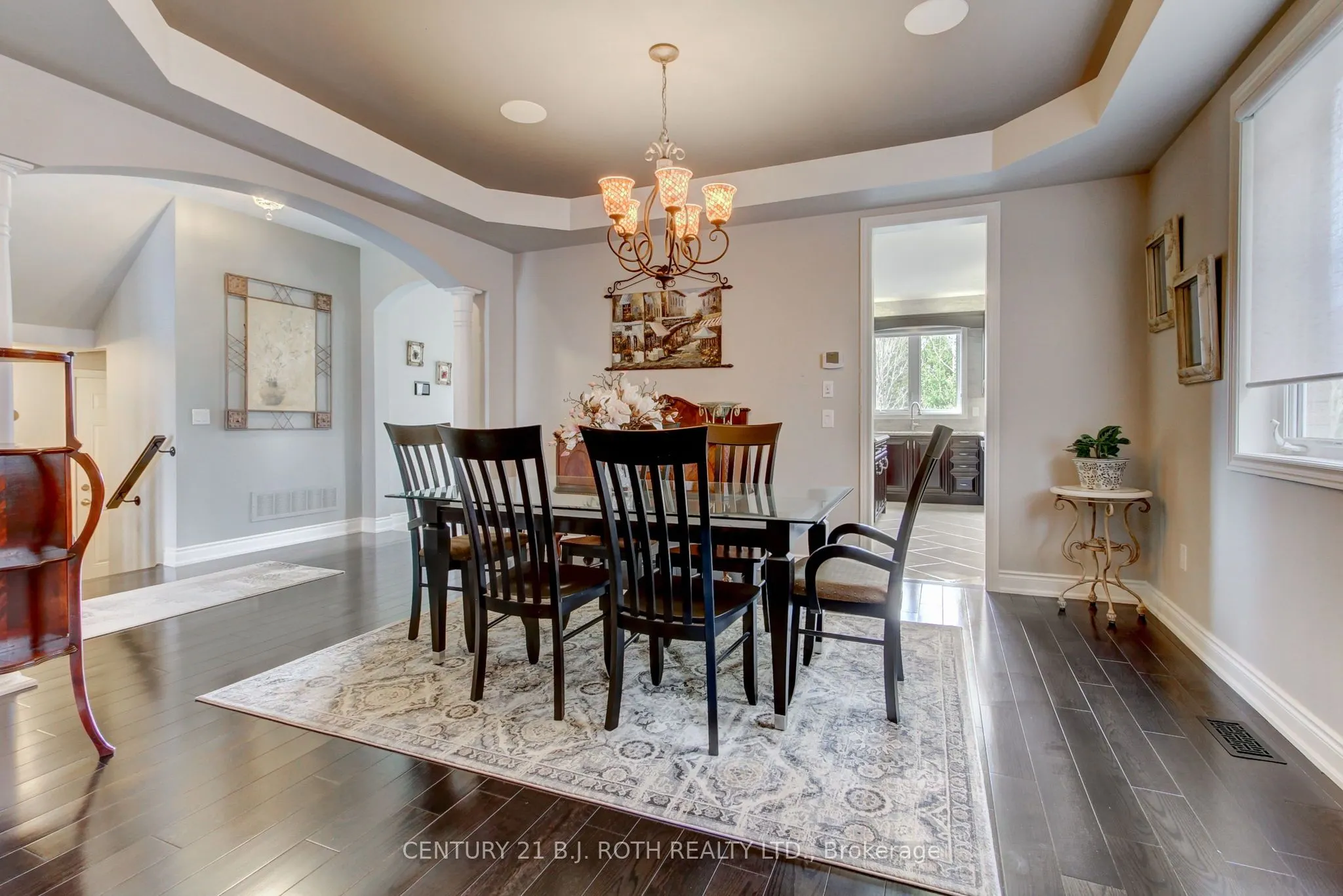 35 Manor Forest Road