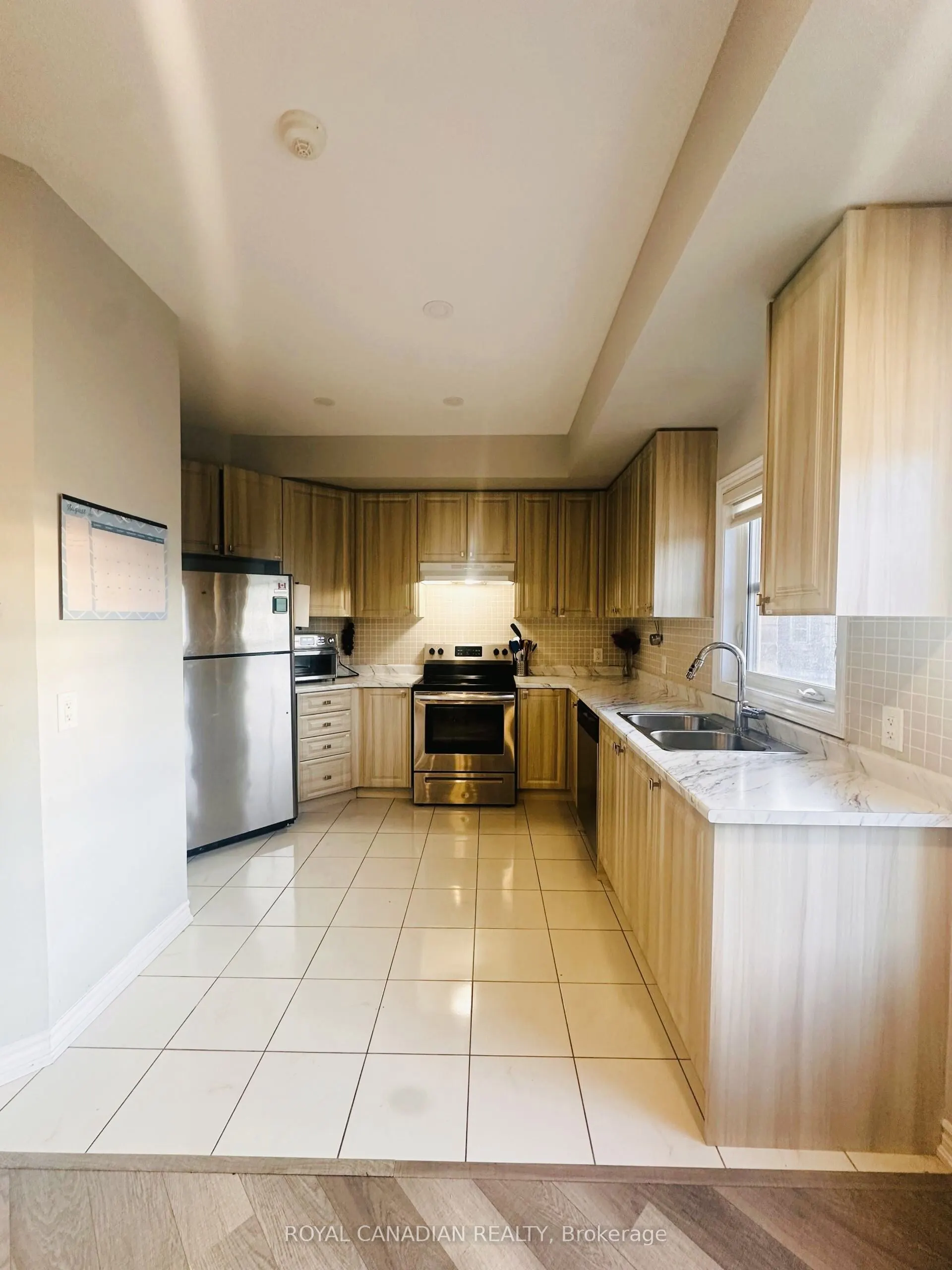 3865 Major Mackenzie Drive, #225