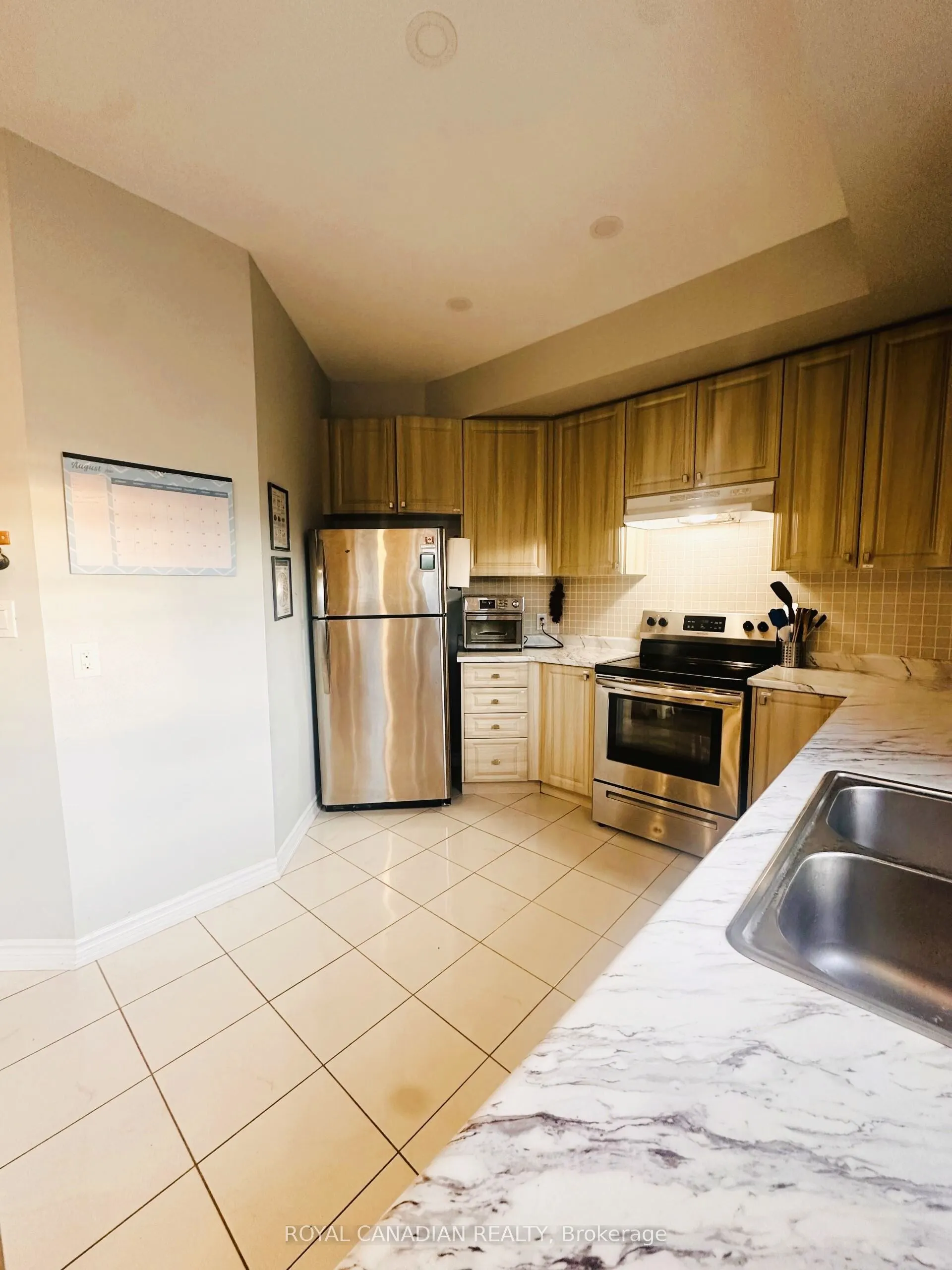 3865 Major Mackenzie Drive, #225