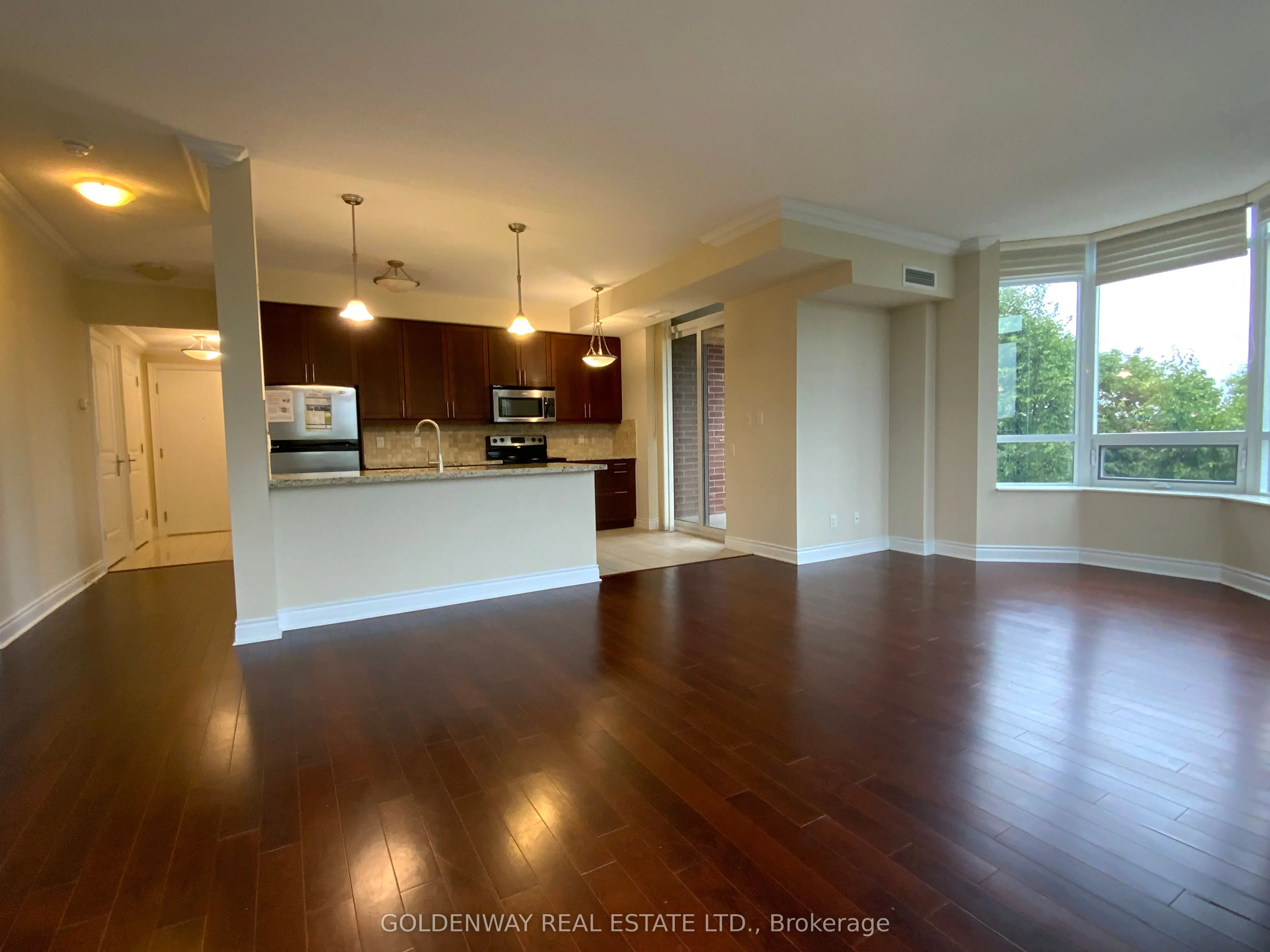 10101 Yonge Street, #315