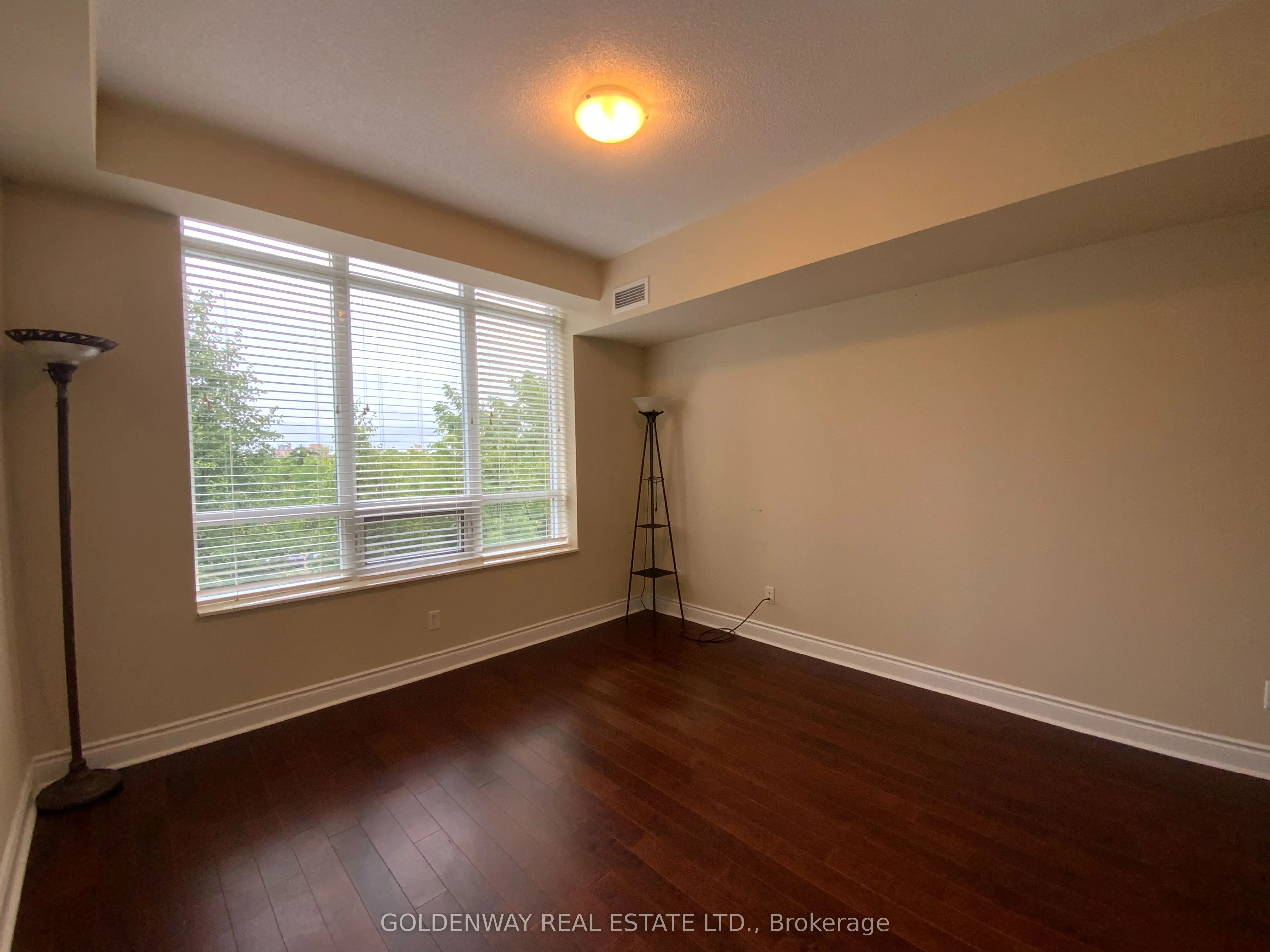 10101 Yonge Street, #315