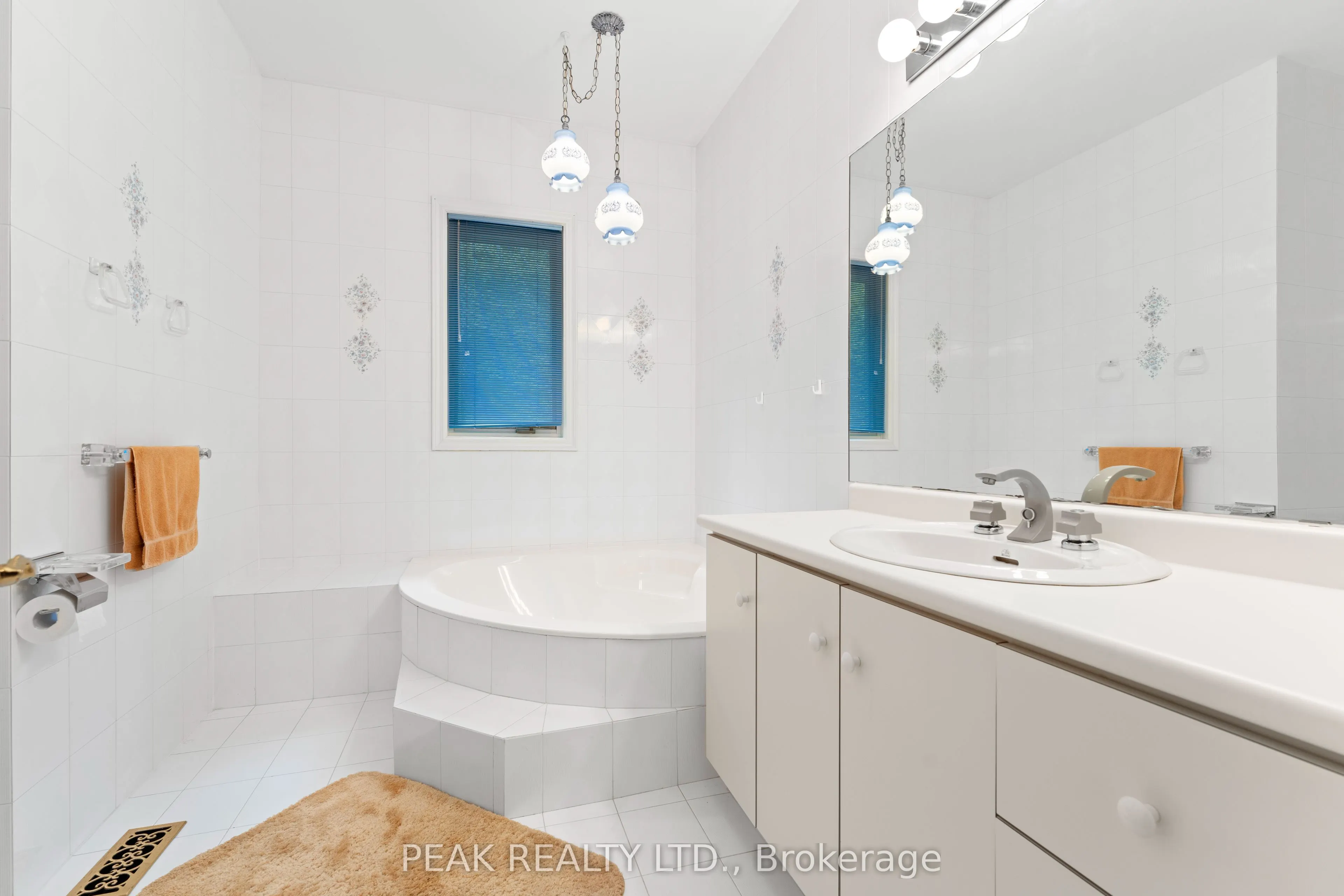 21 Woodland Acres Crescent