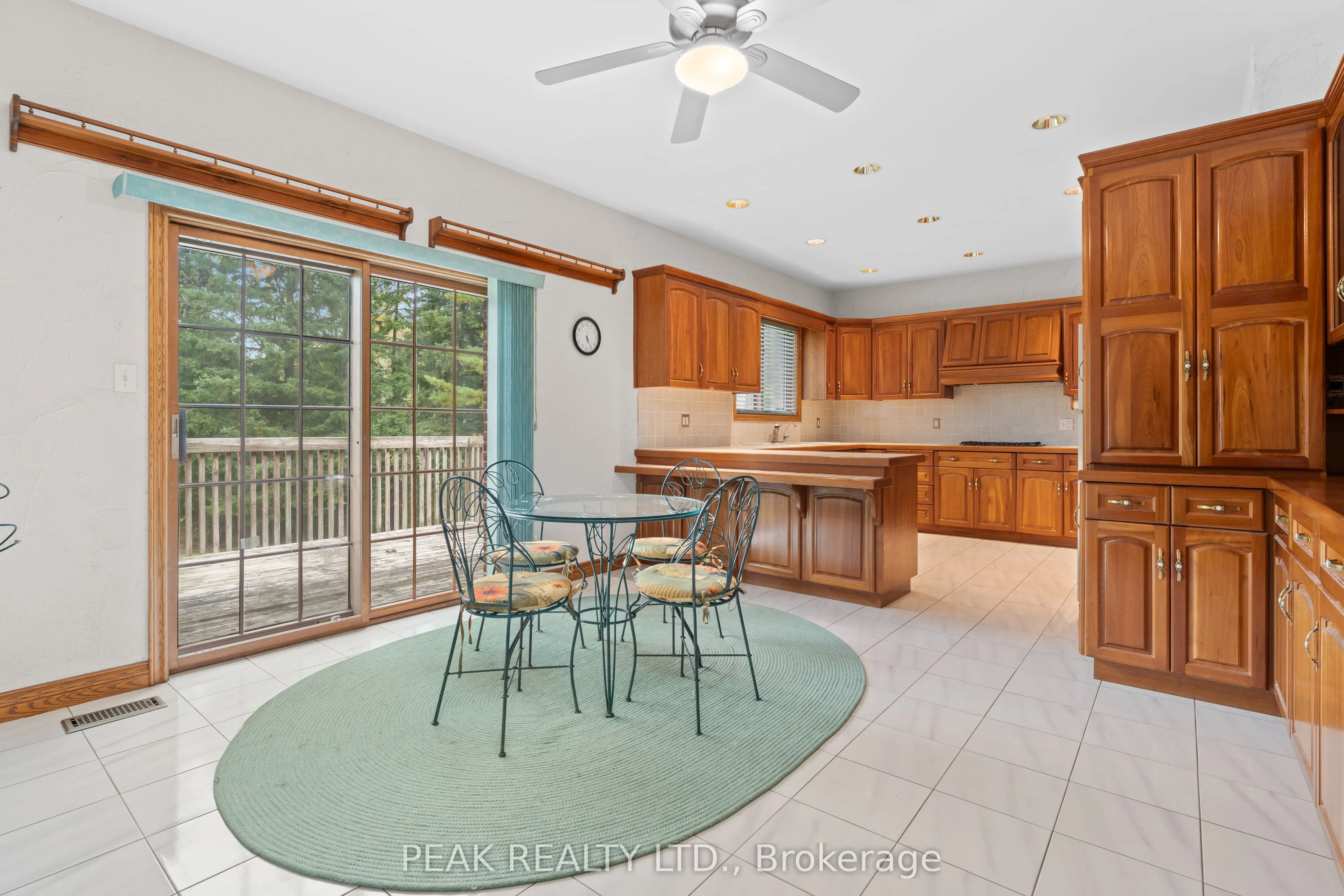 21 Woodland Acres Crescent