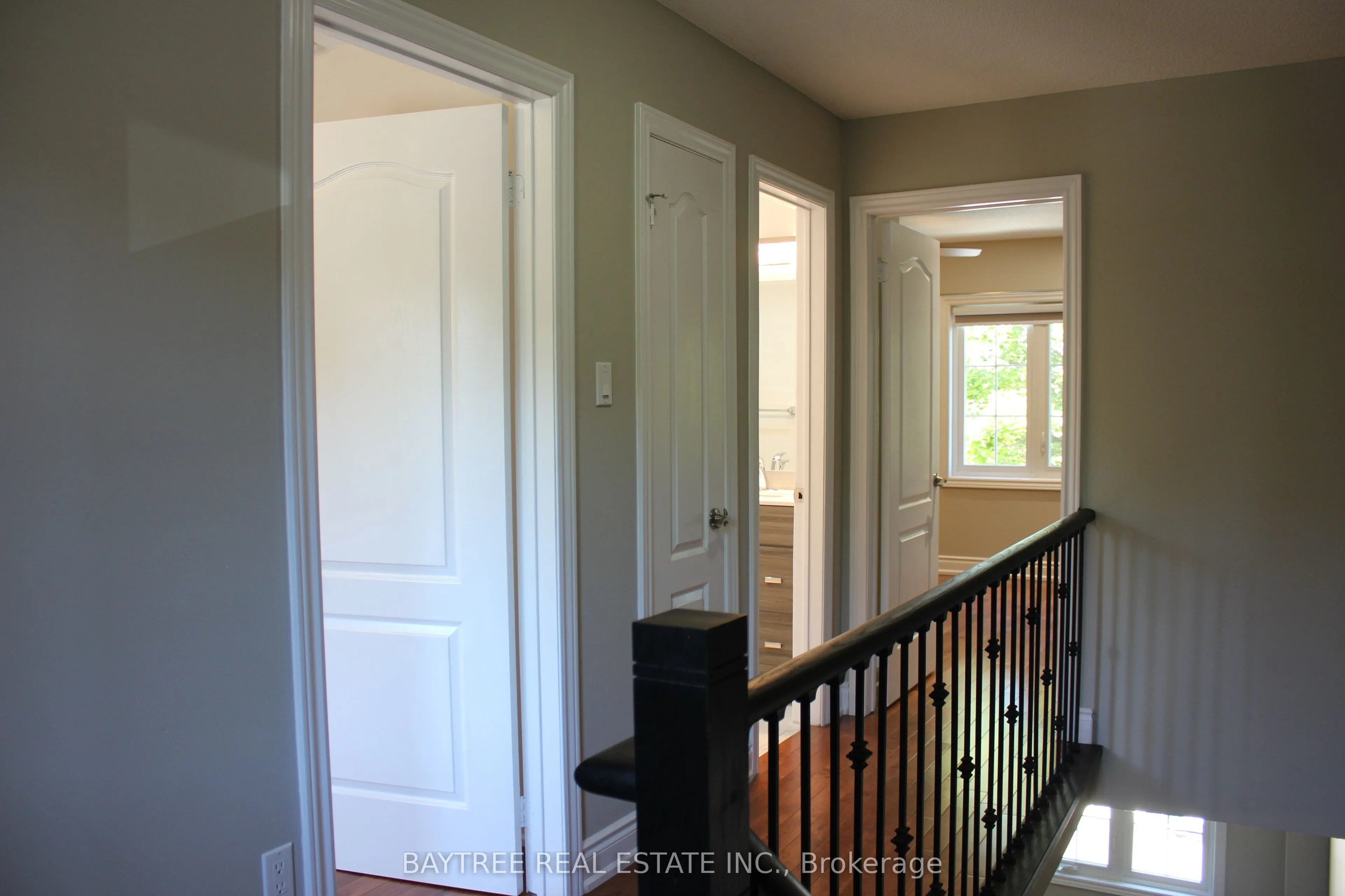4 Larissa Court, #2