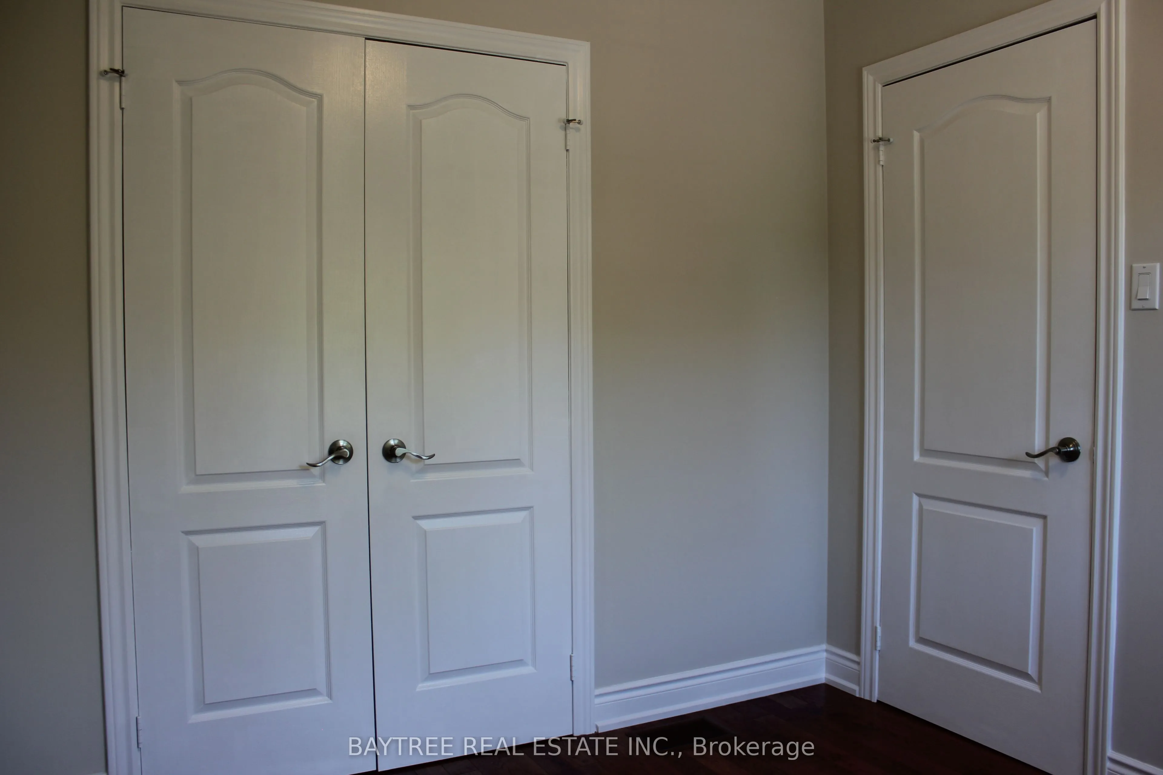 4 Larissa Court, #2
