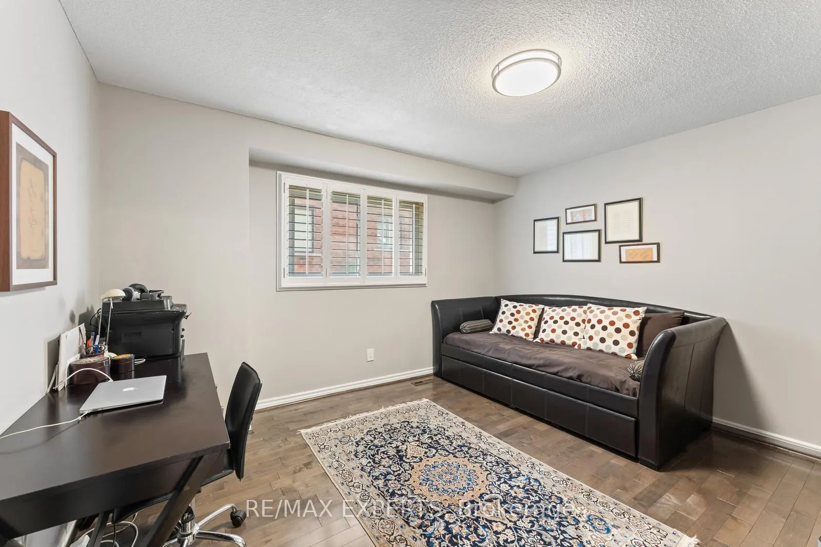 286 Kirby Crescent