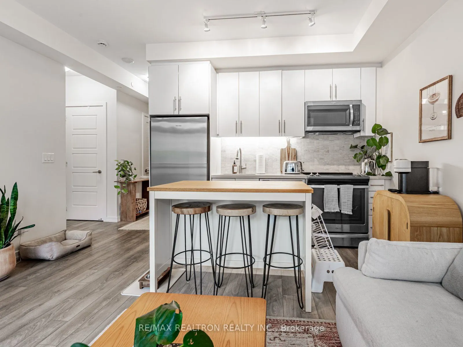 241 Sea Ray Avenue, #A220