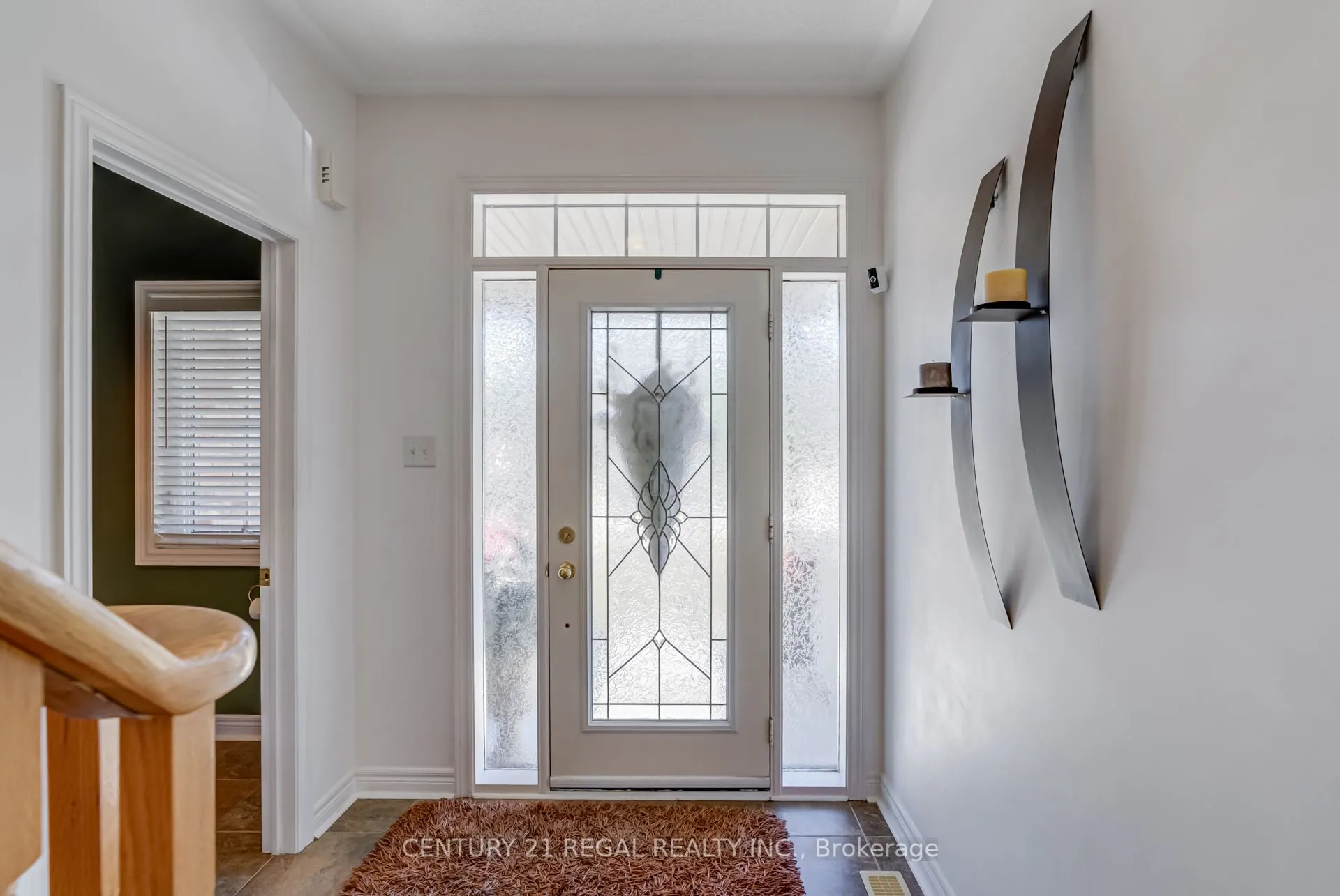 4 Hayfield Avenue