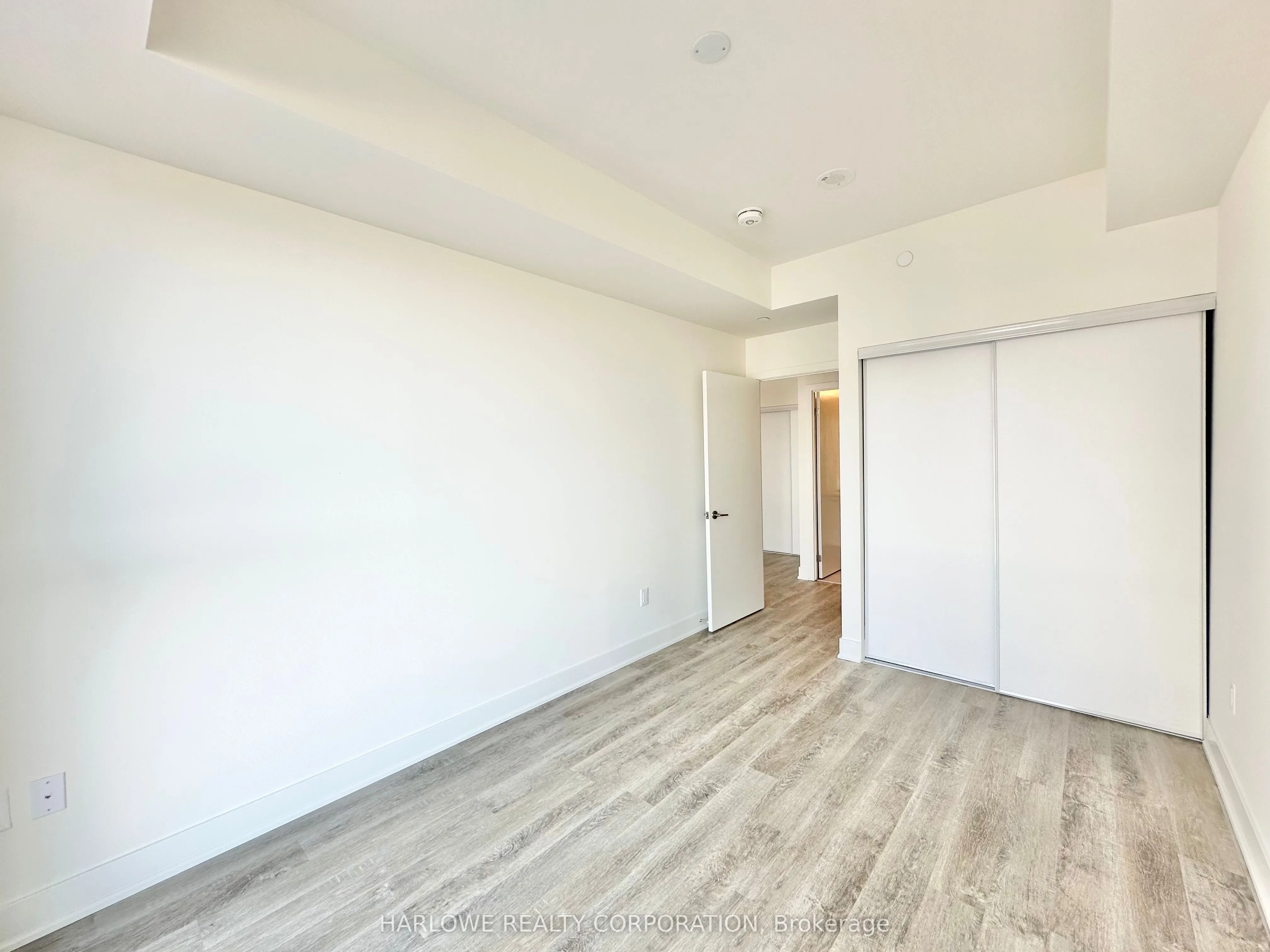 185 Deerfield Road, #711