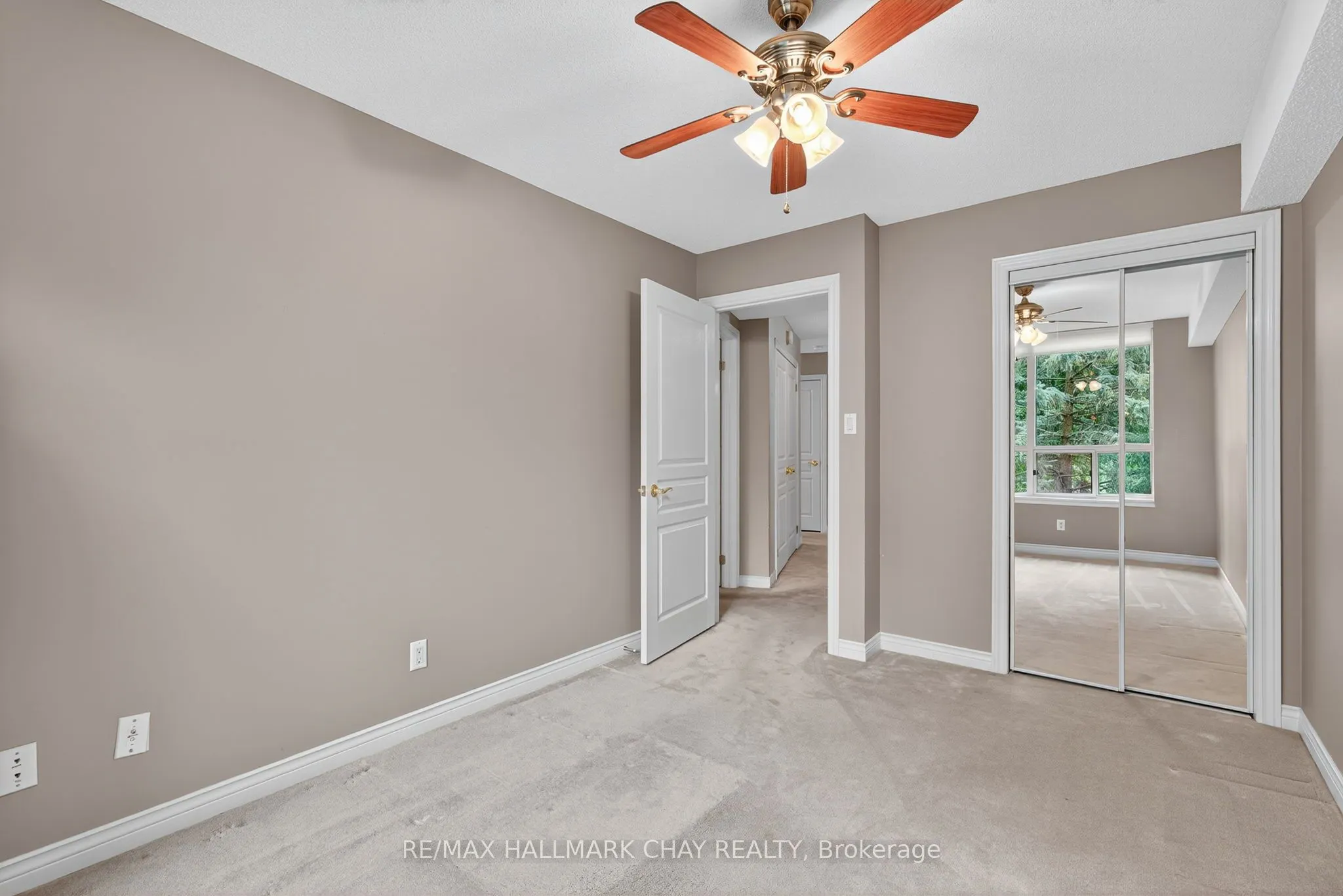 4 Briar Hill Heights, #201