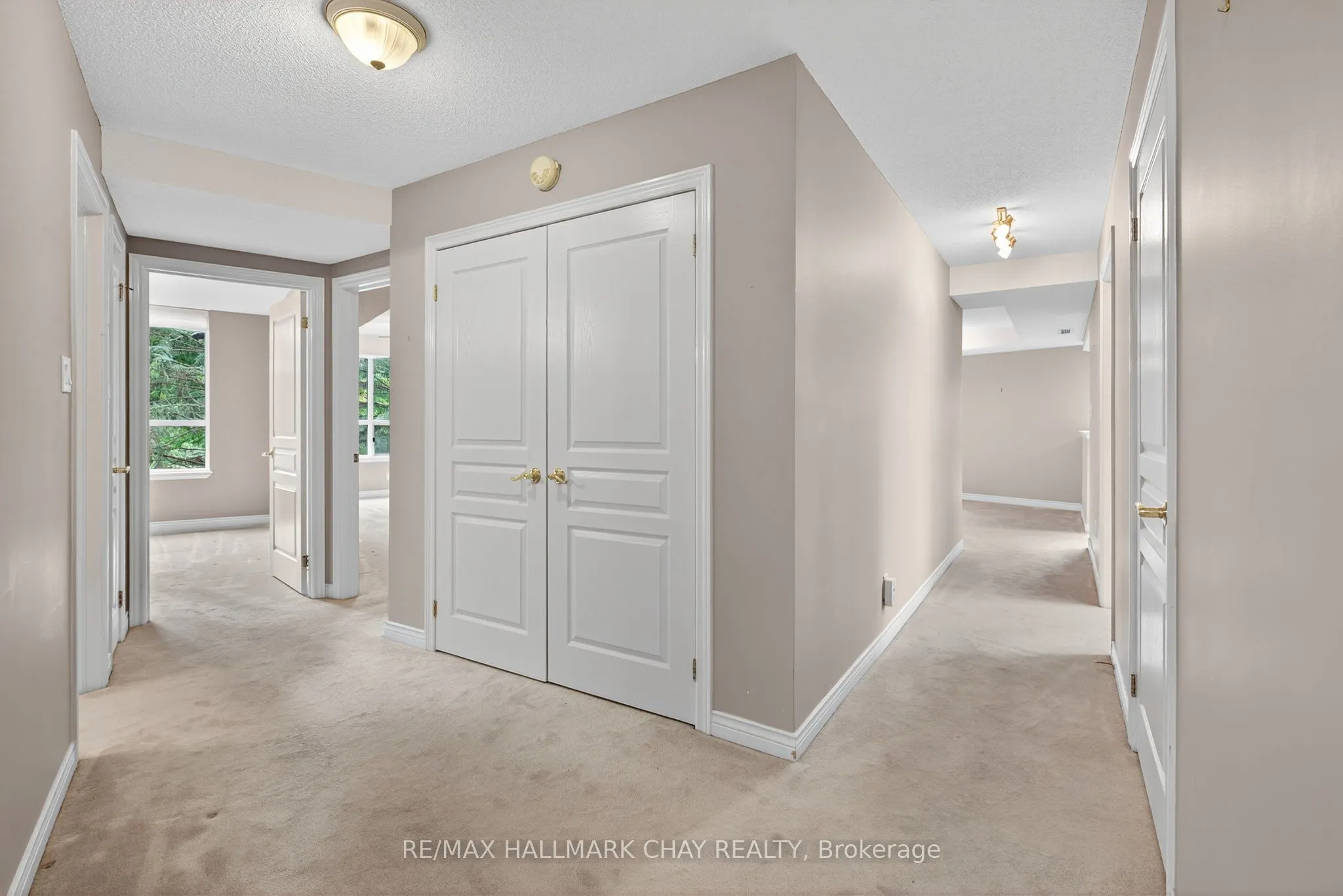 4 Briar Hill Heights, #201