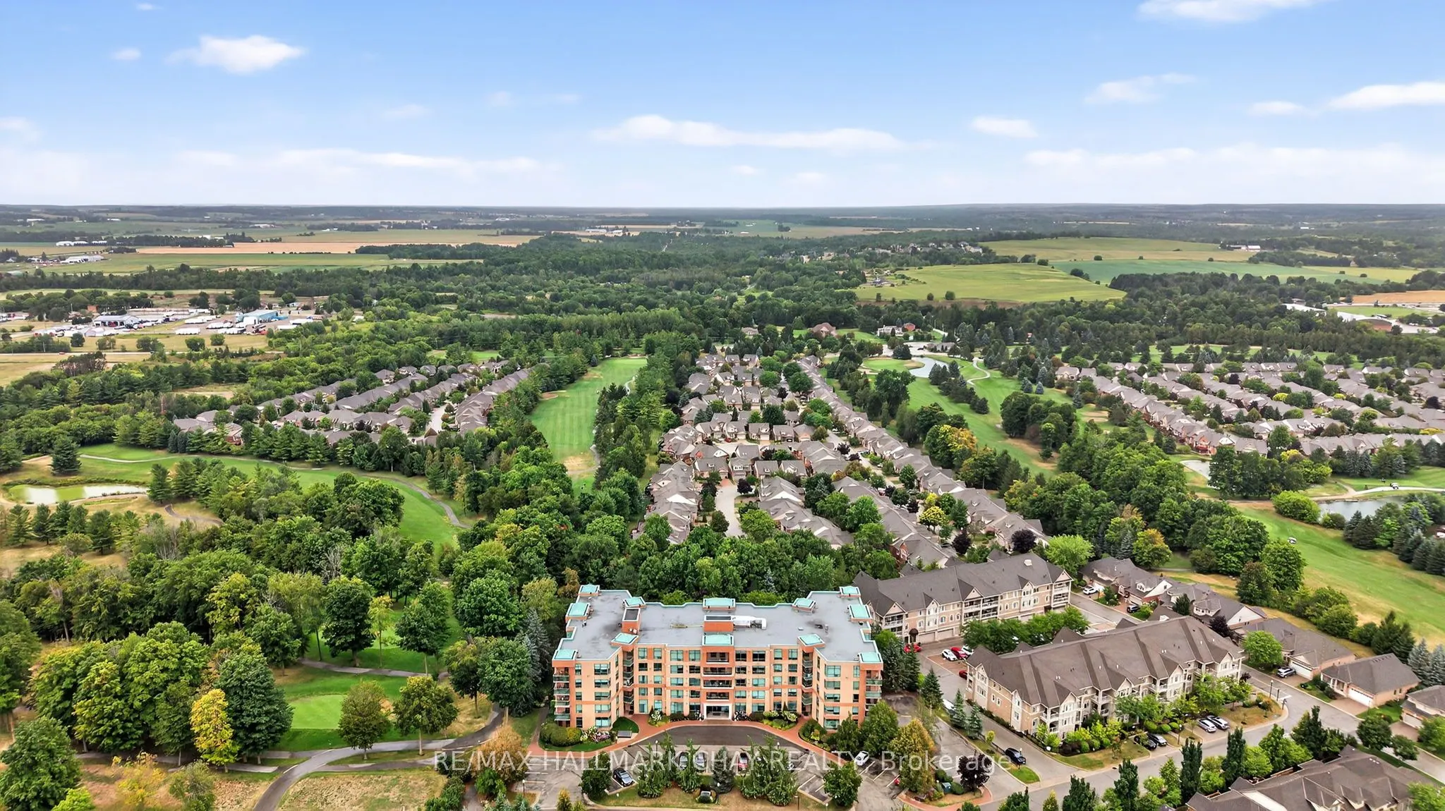 4 Briar Hill Heights, #201