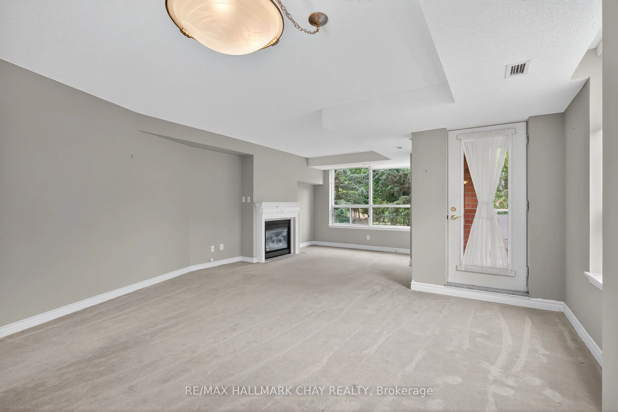 4 Briar Hill Heights, #201