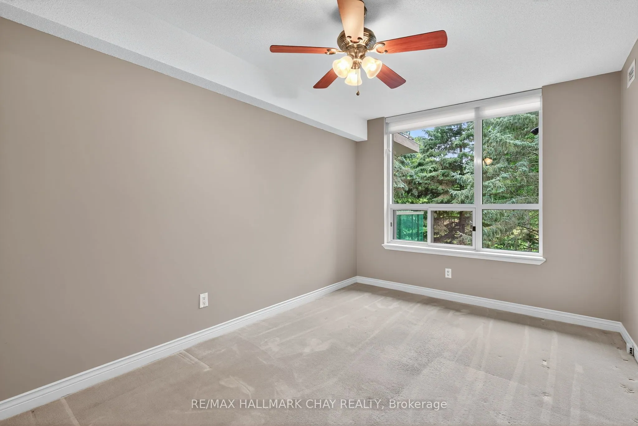 4 Briar Hill Heights, #201
