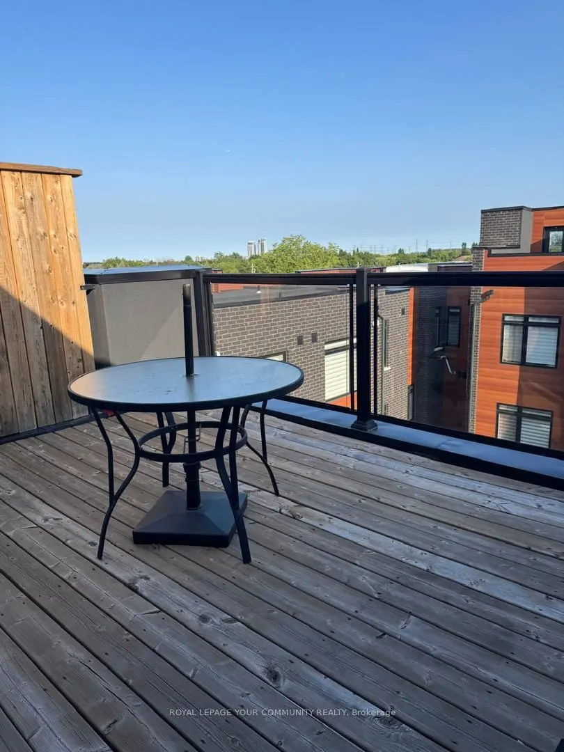 370C Red Maple Road, #70