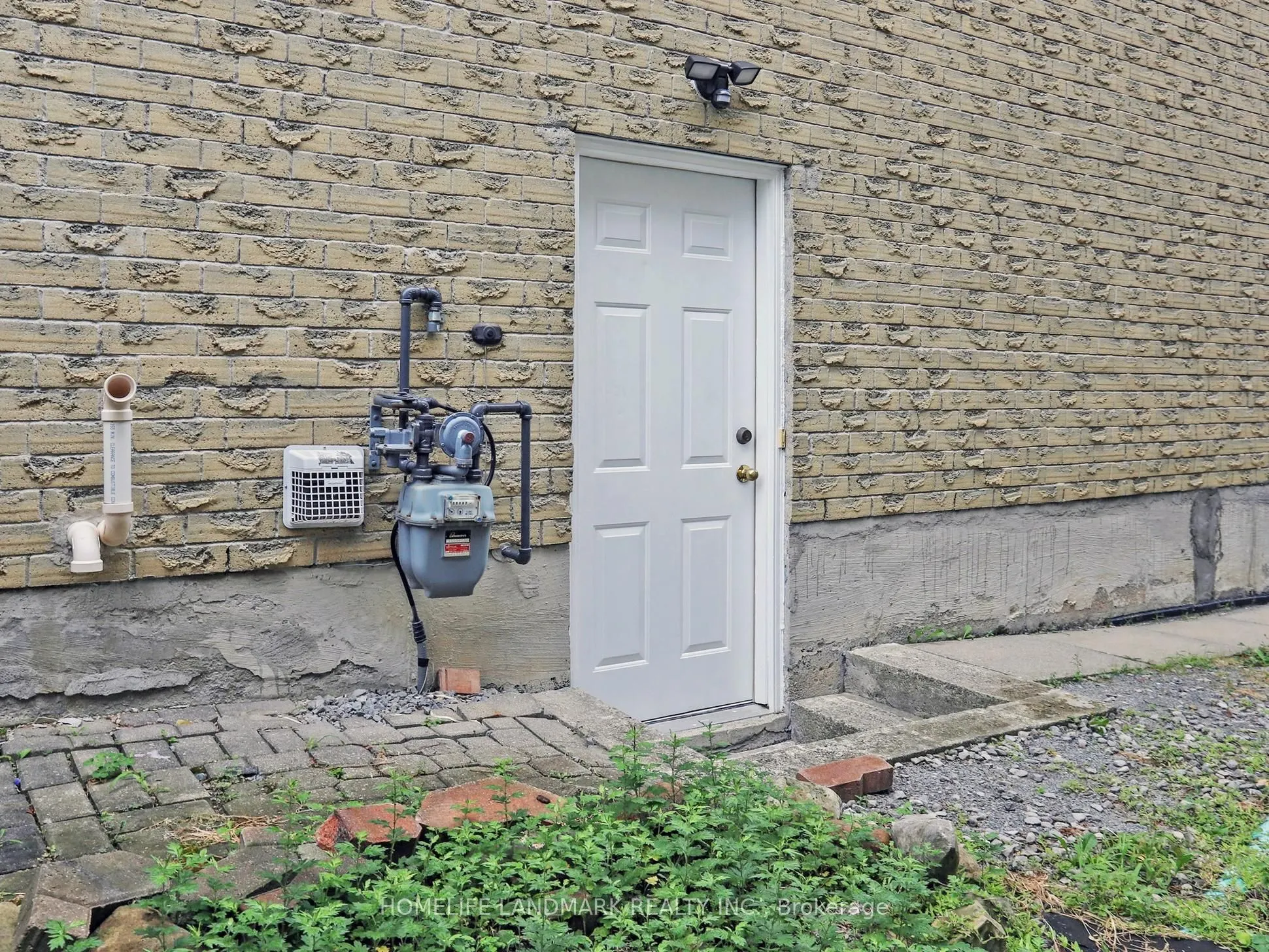 17 Laird Drive