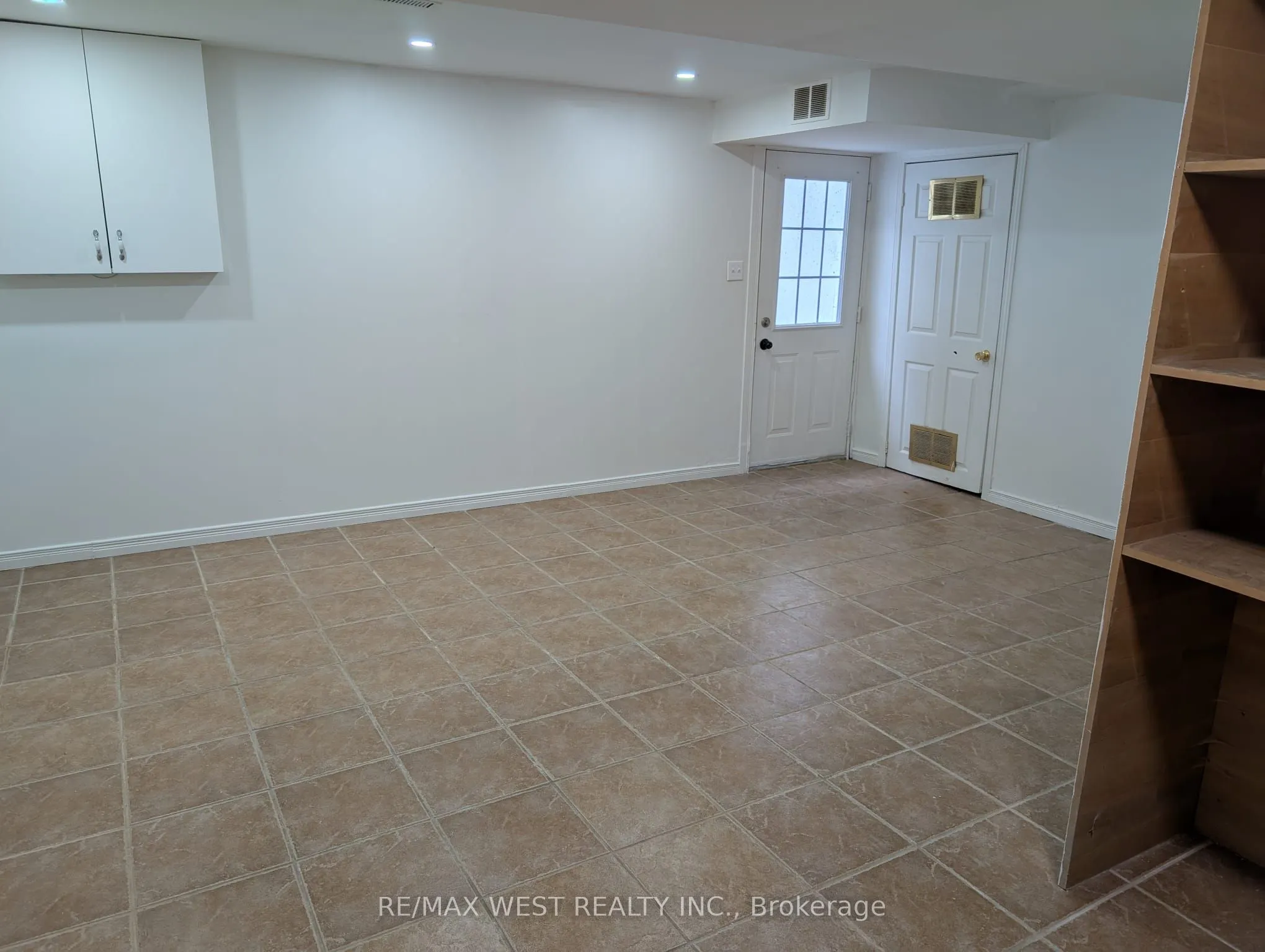 45 Mercer Crescent, #BSMT