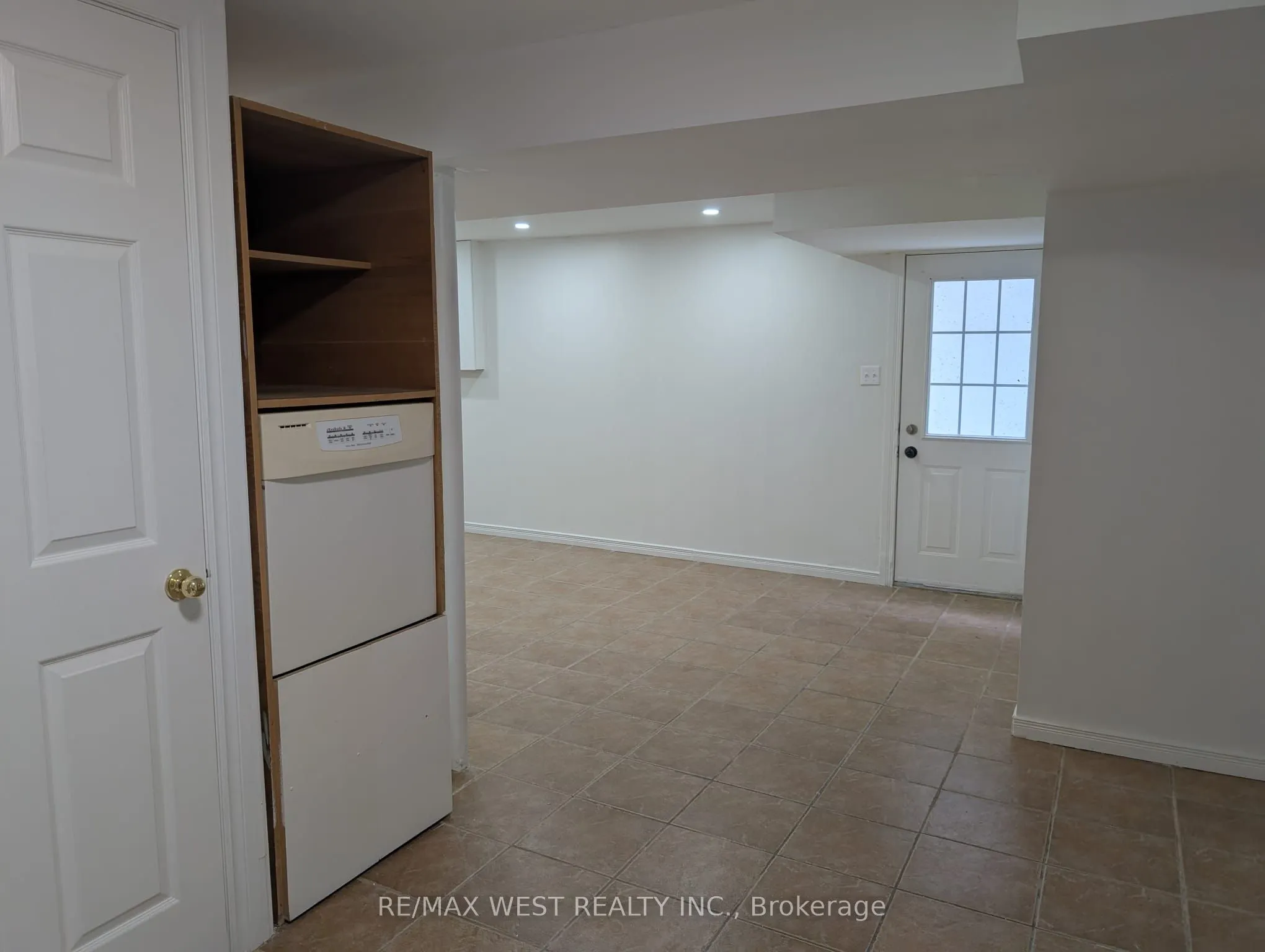 45 Mercer Crescent, #BSMT