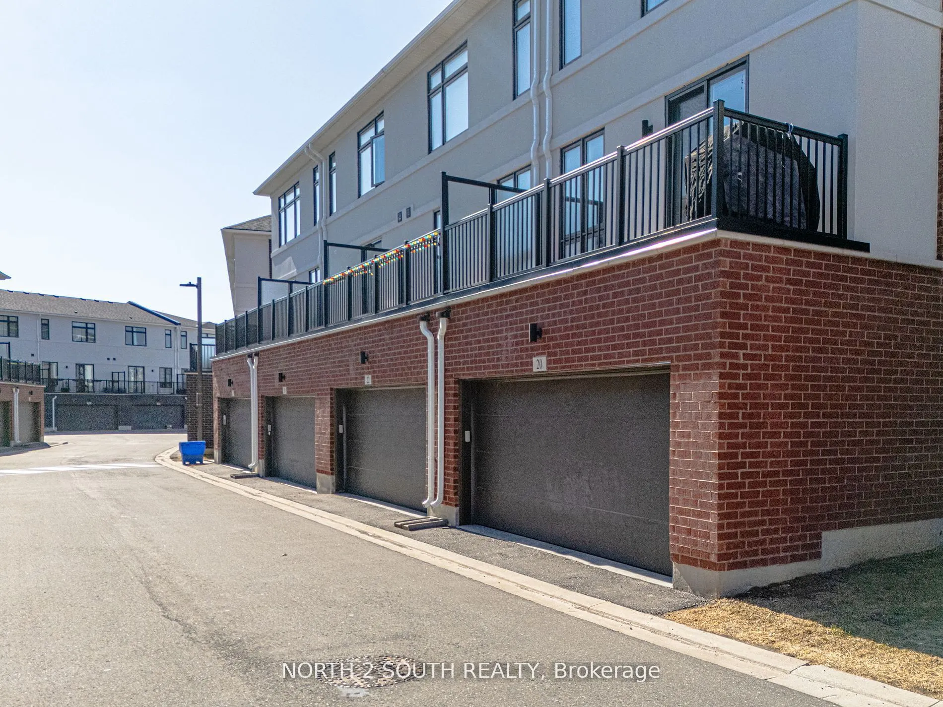 20 Thomas Armstrong Lane, #10