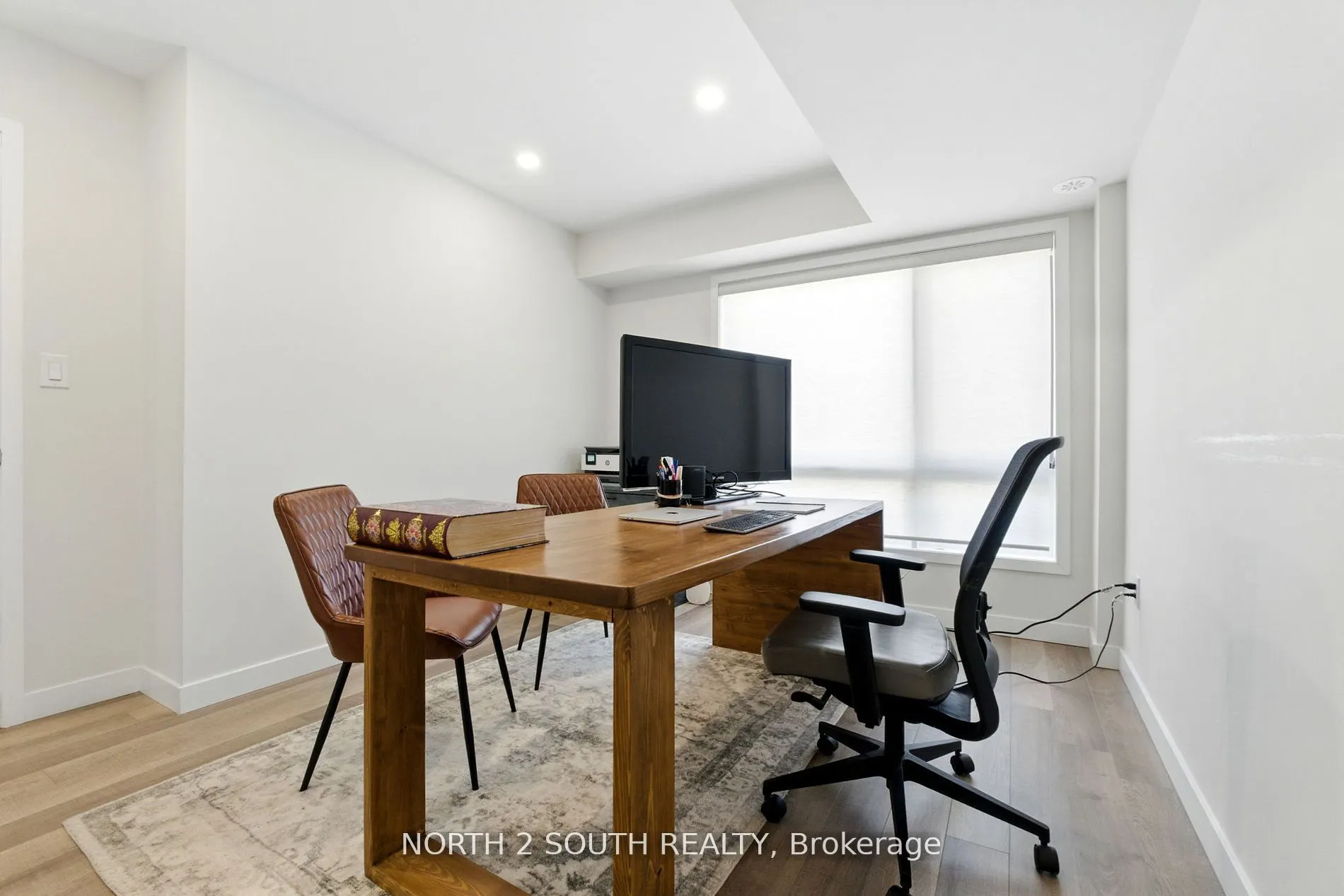 20 Thomas Armstrong Lane, #10