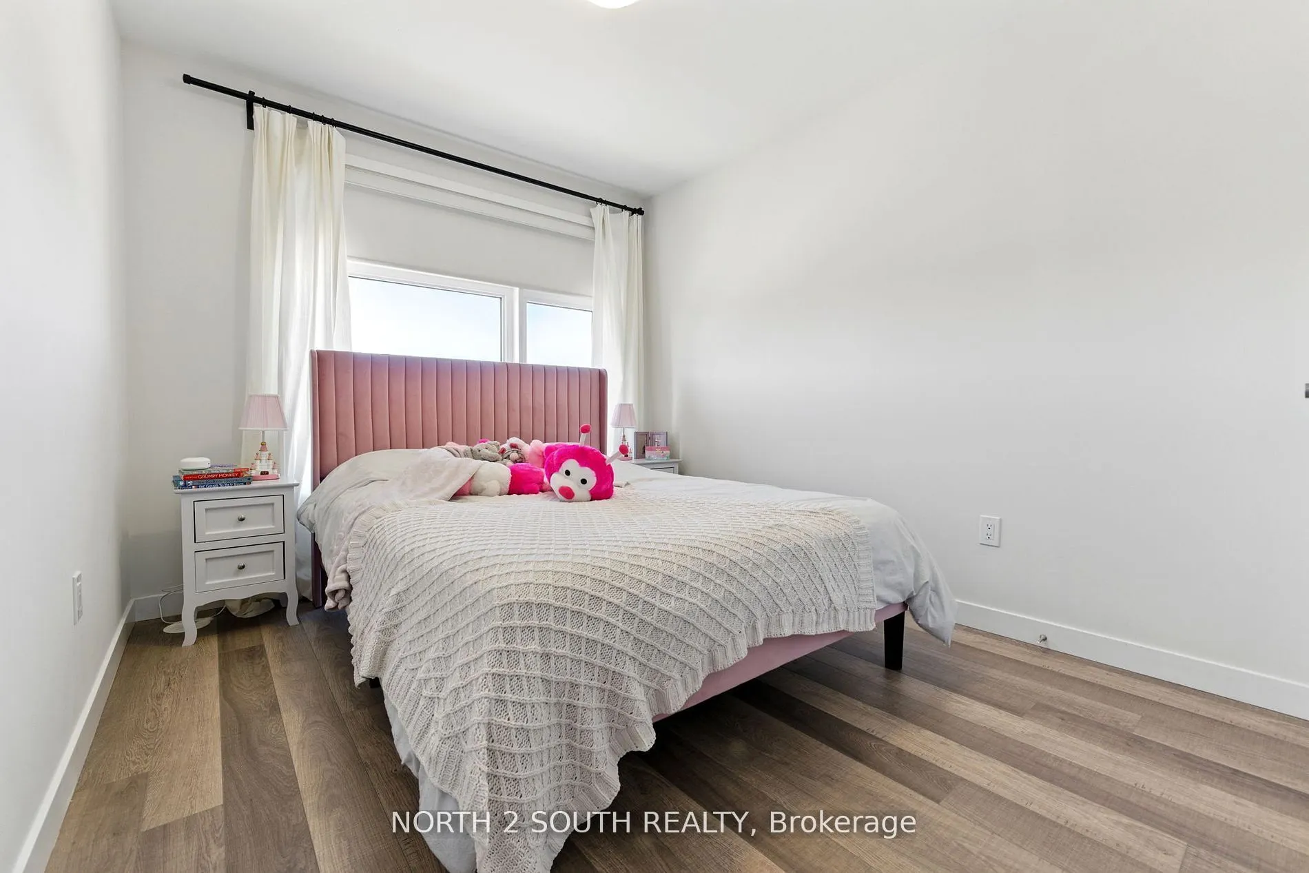 20 Thomas Armstrong Lane, #10