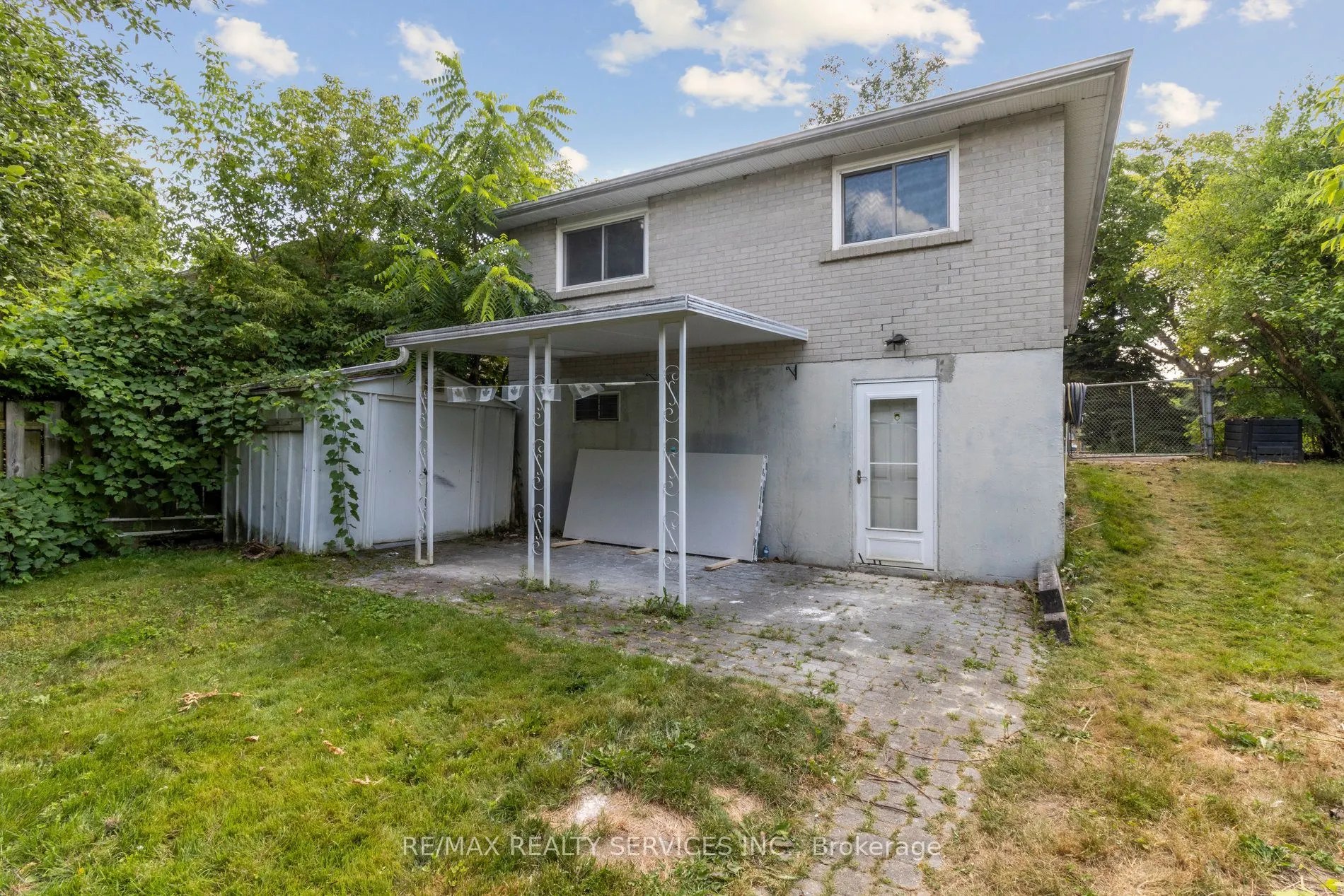 769 Greenfield Crescent, #Entire Property