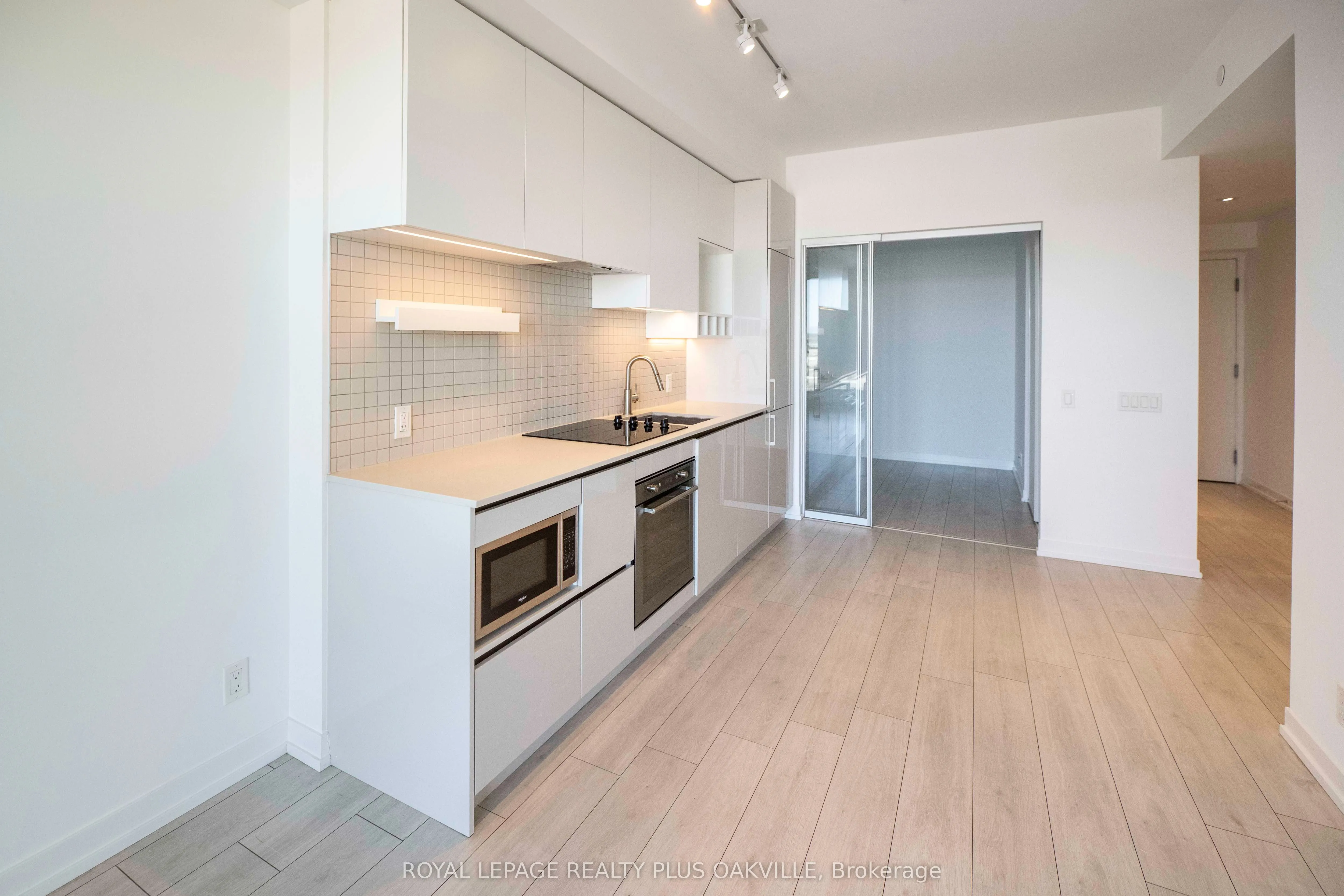 950 Portage Parkway, #3315