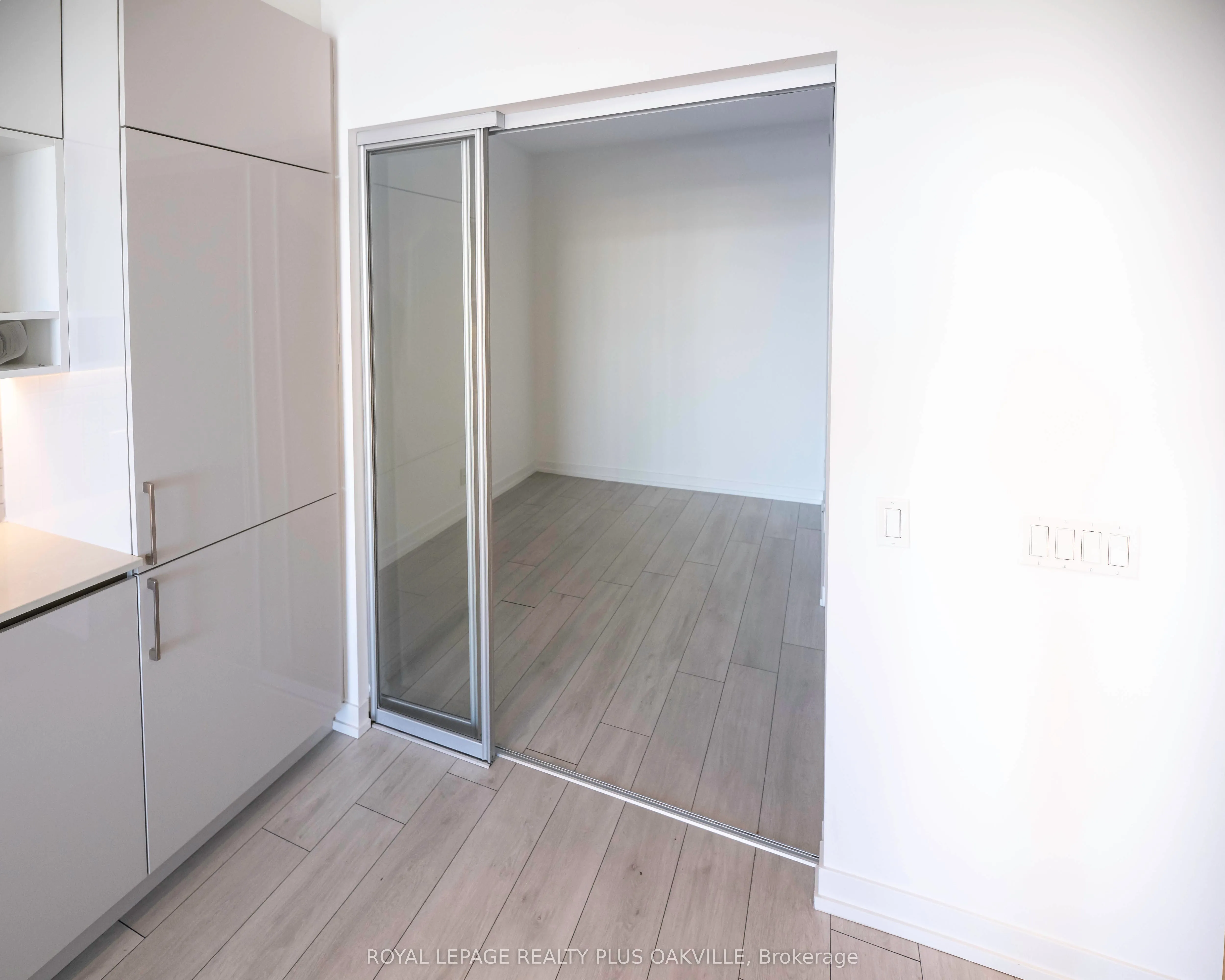 950 Portage Parkway, #3315