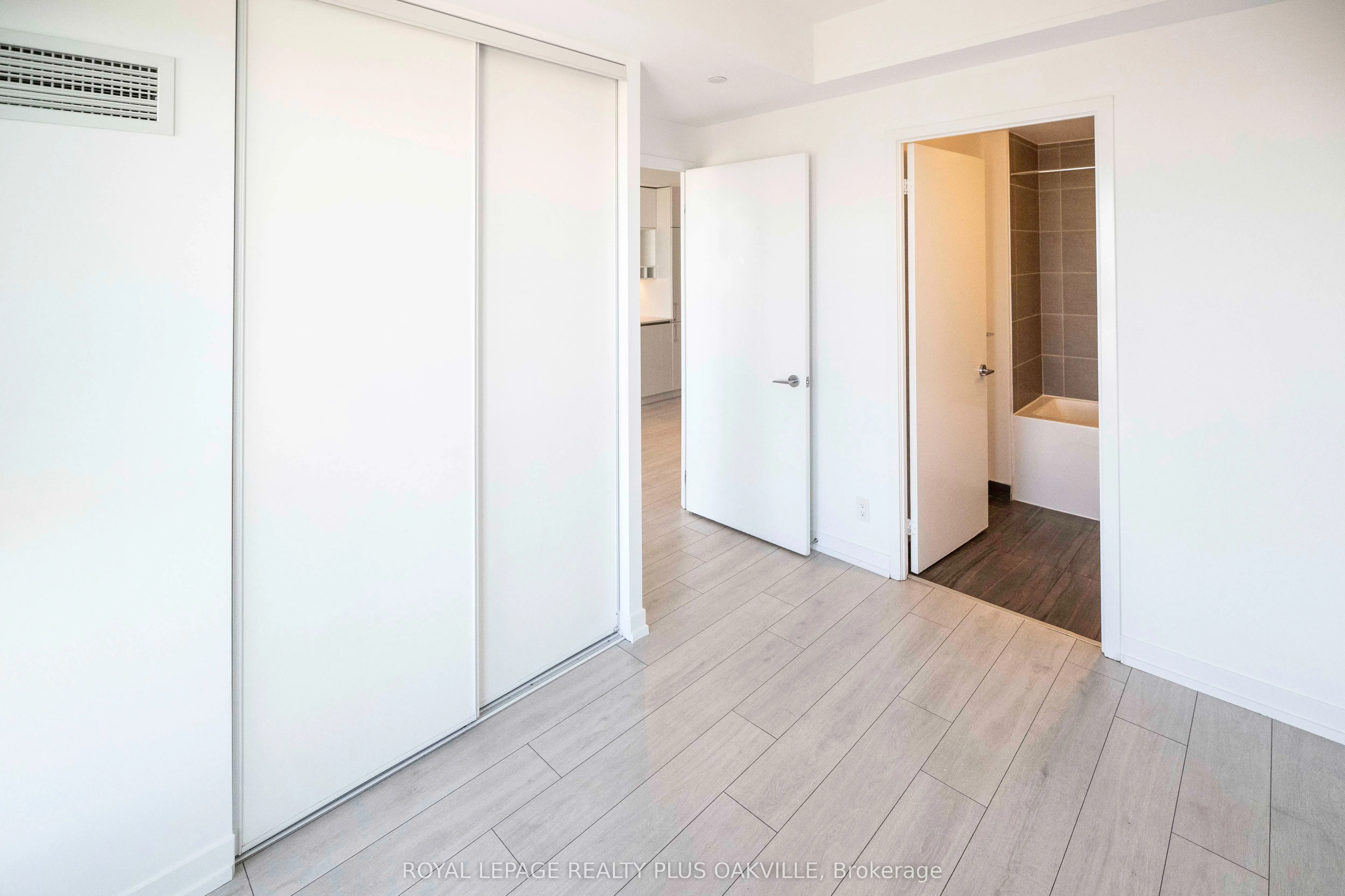 950 Portage Parkway, #3315
