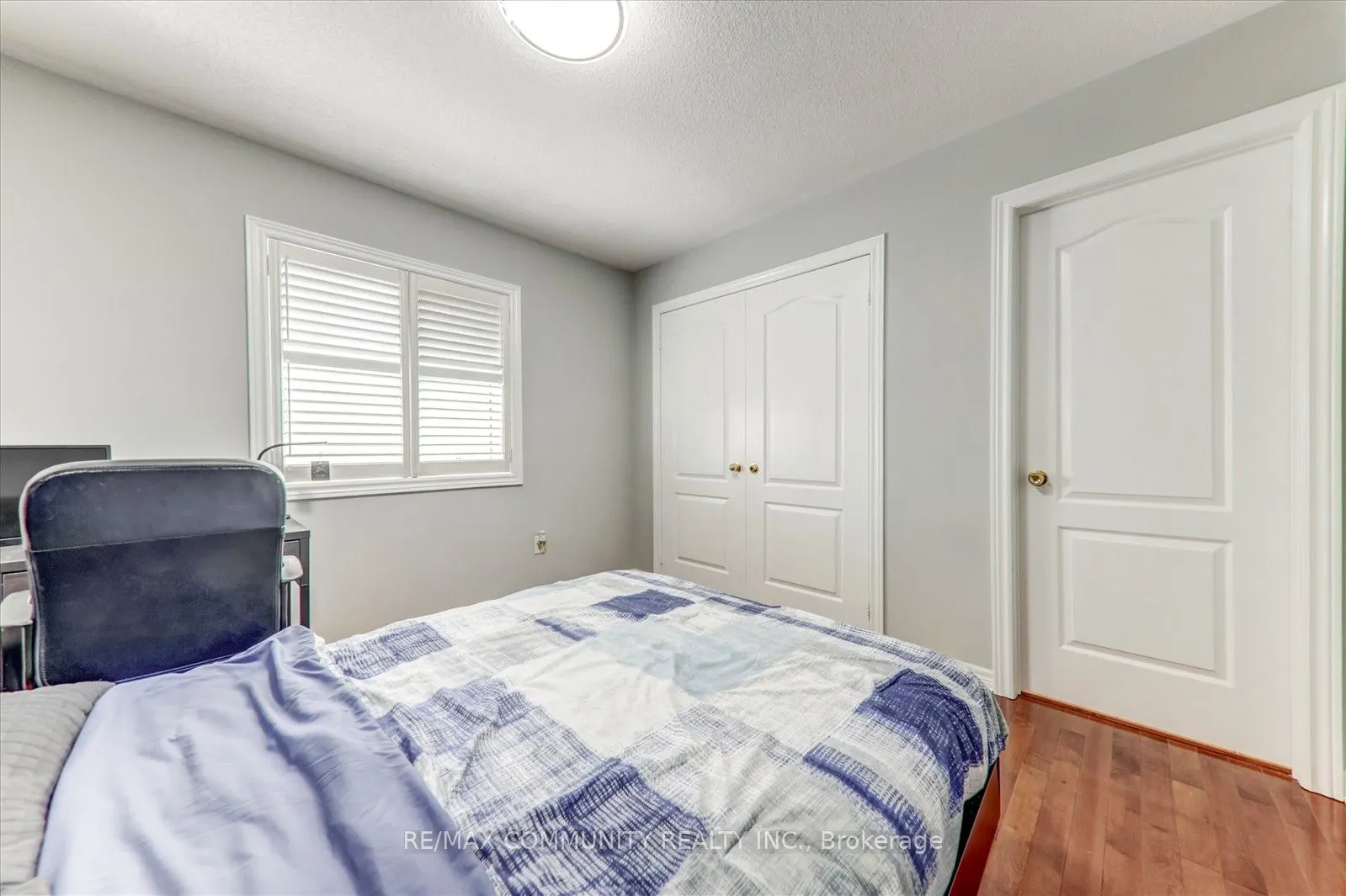 138 West Lawn Crescent
