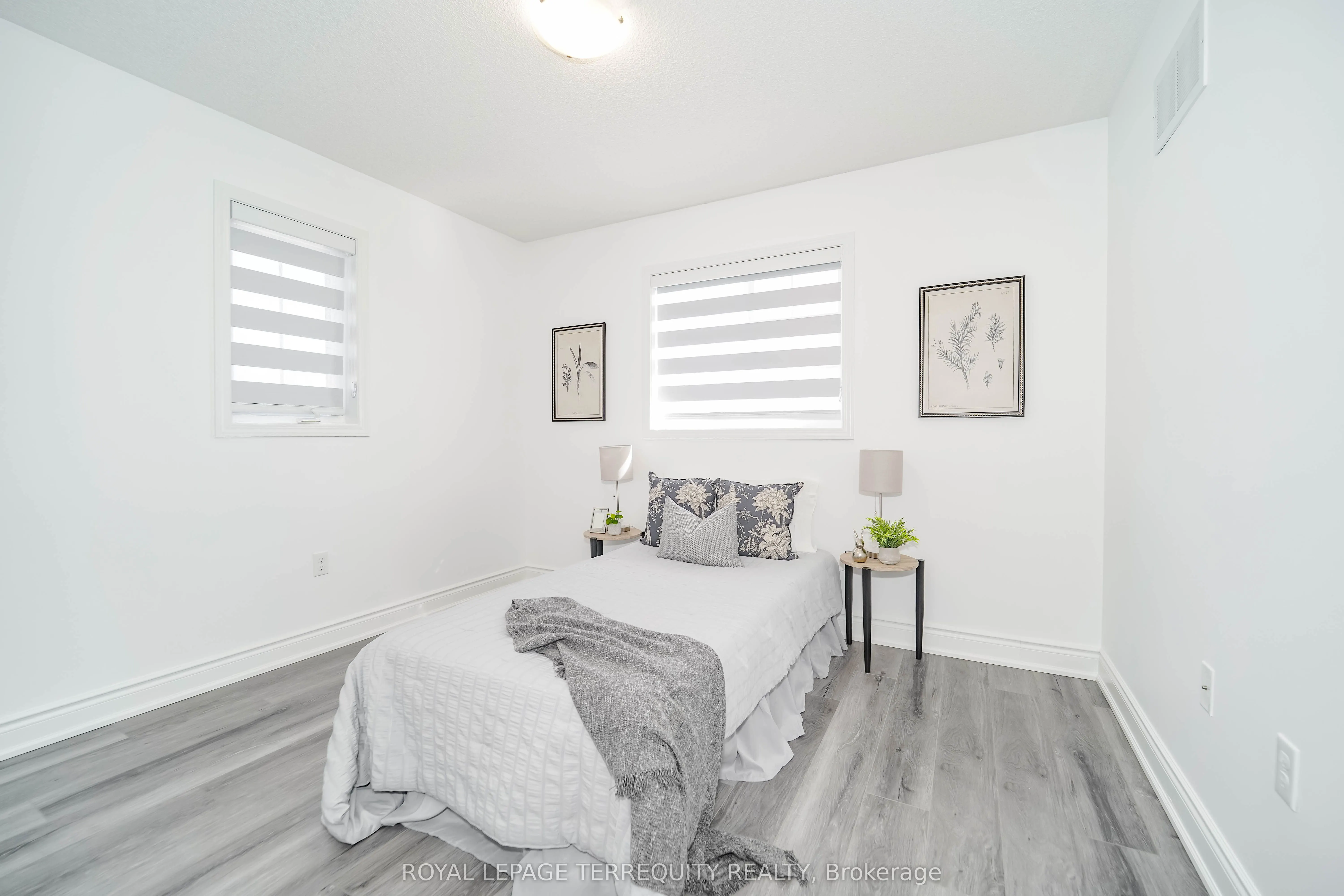 2251 Whitewood Crescent