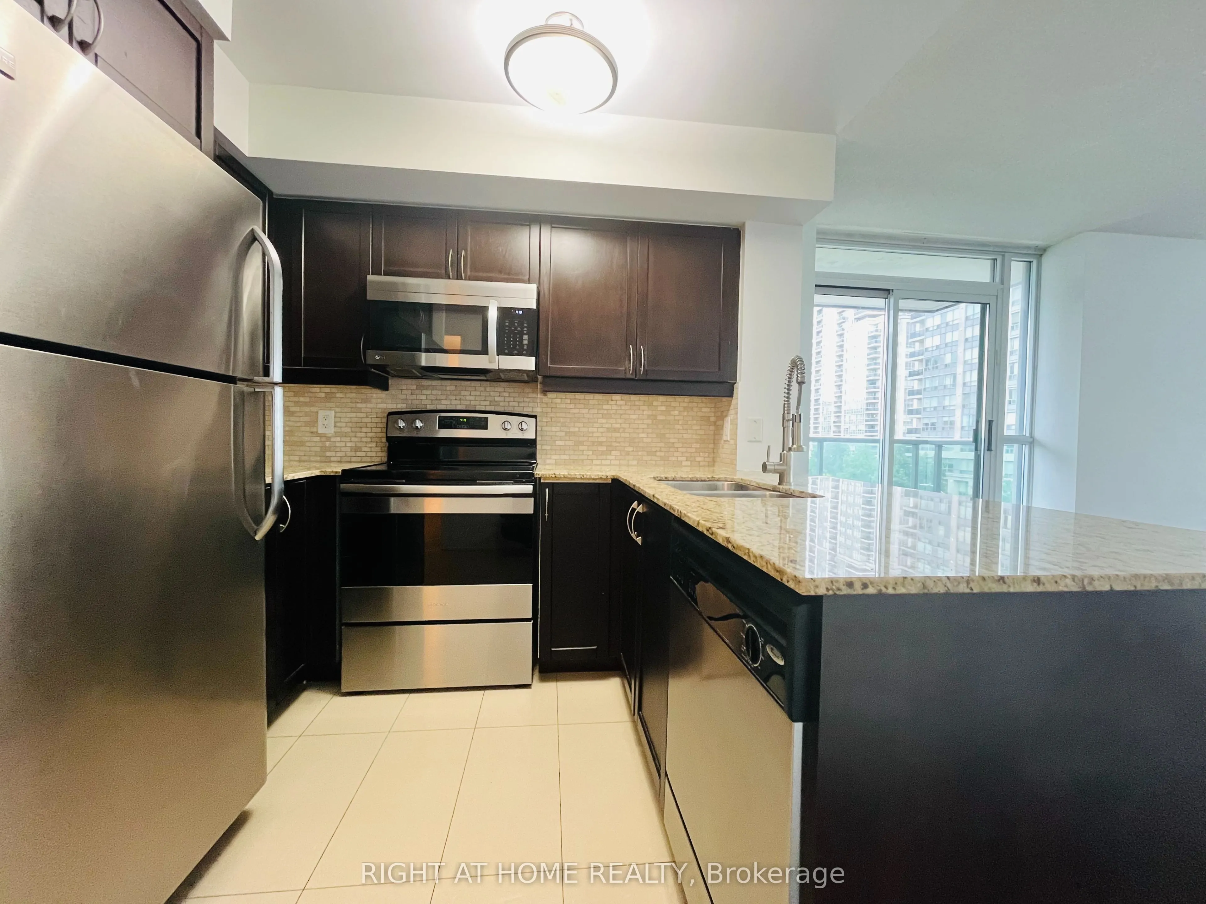 30 North Park Road, #508