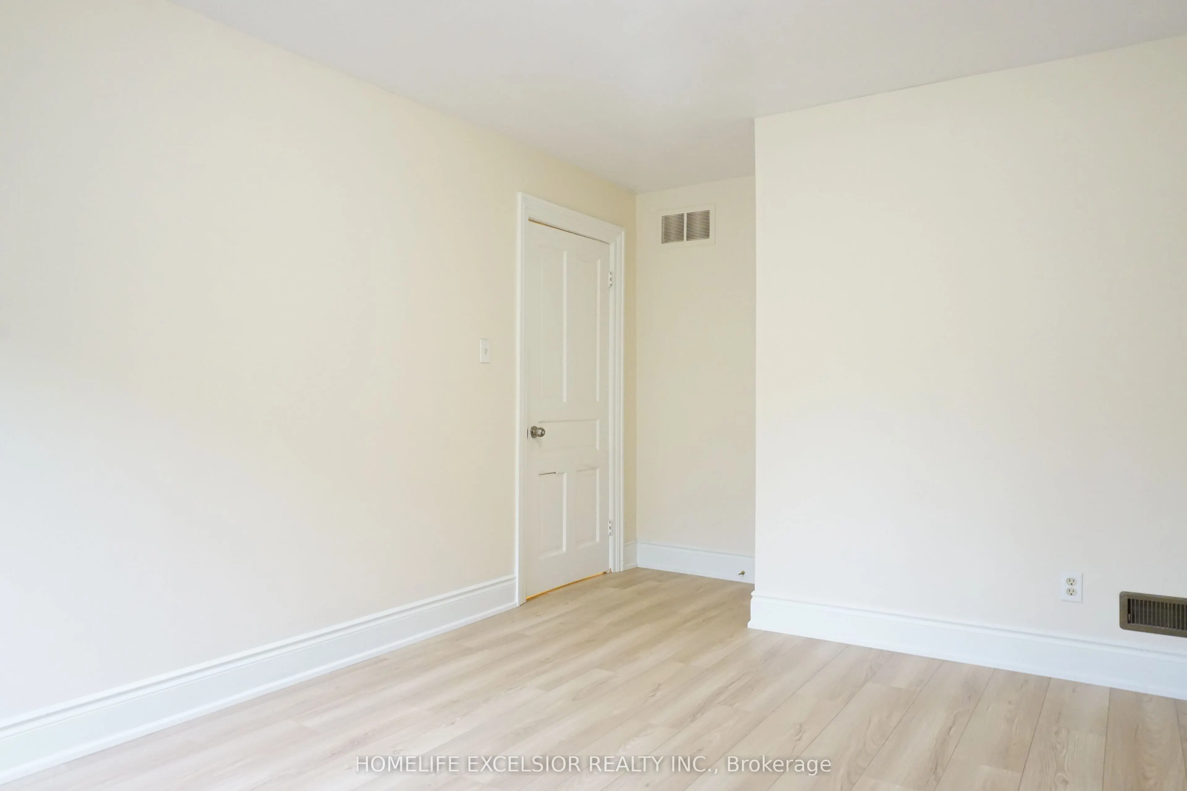 8850 Regional Road 23 (lakeridge Road, #Detached Home